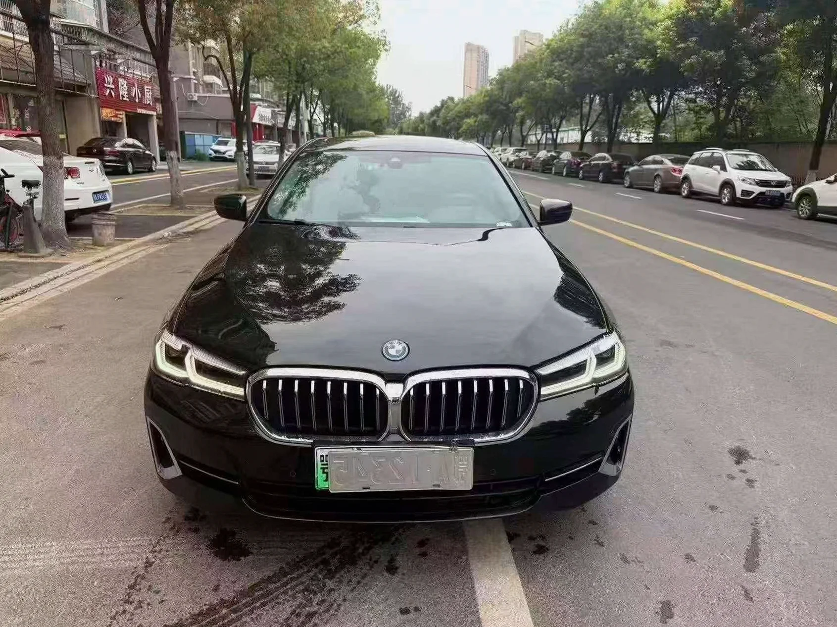宝马5系 正面外观二