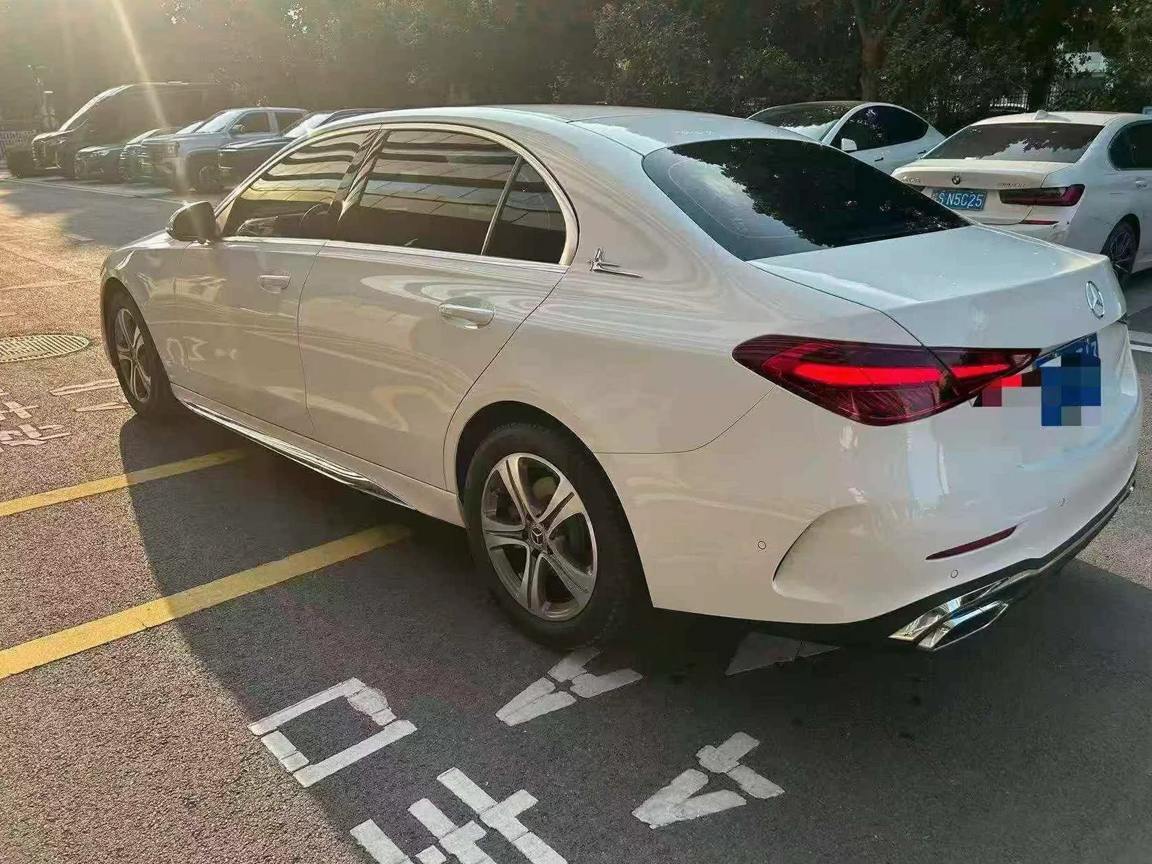 奔驰C 驾驶室