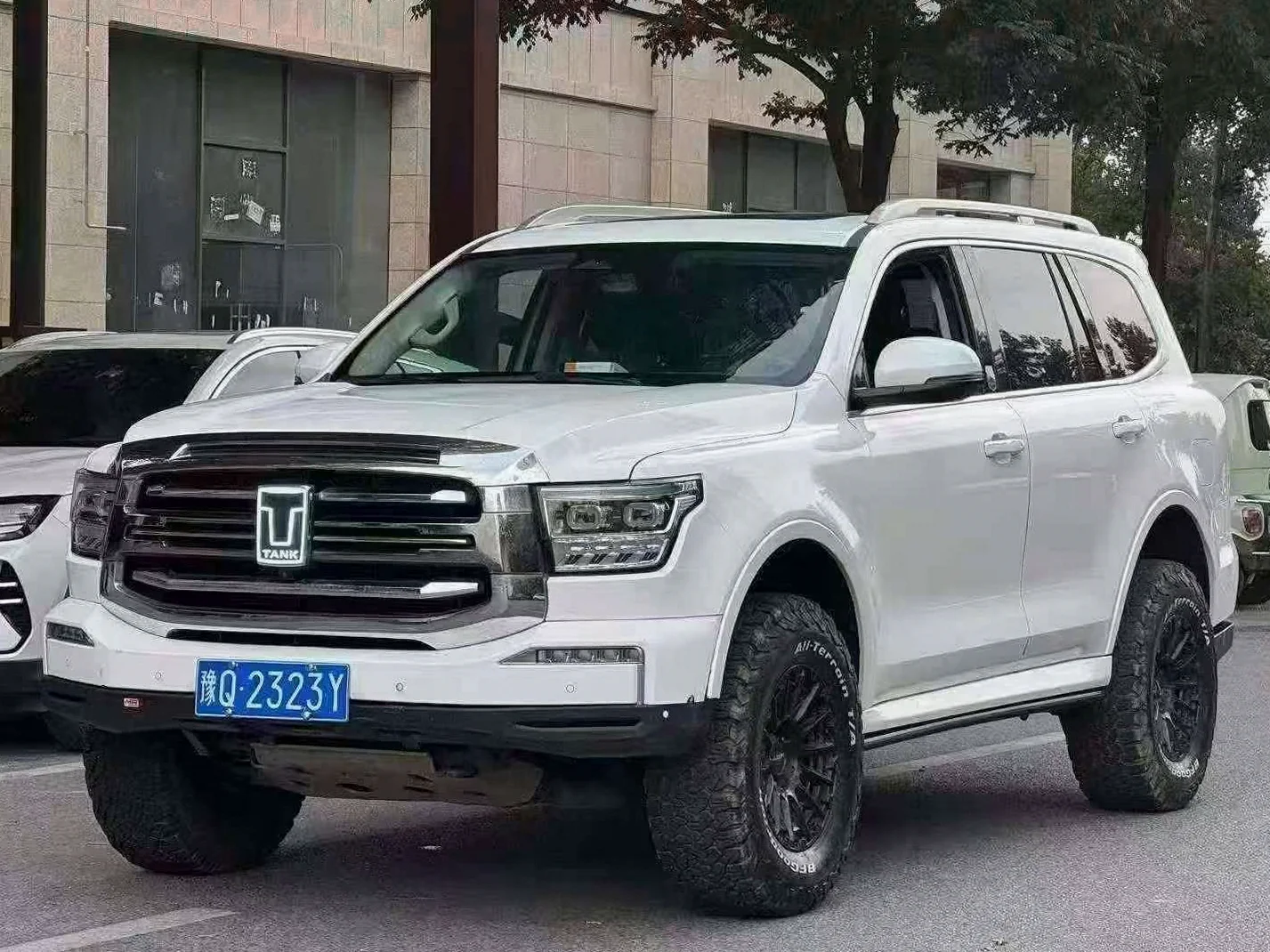 长城汽车坦克 正面外观三