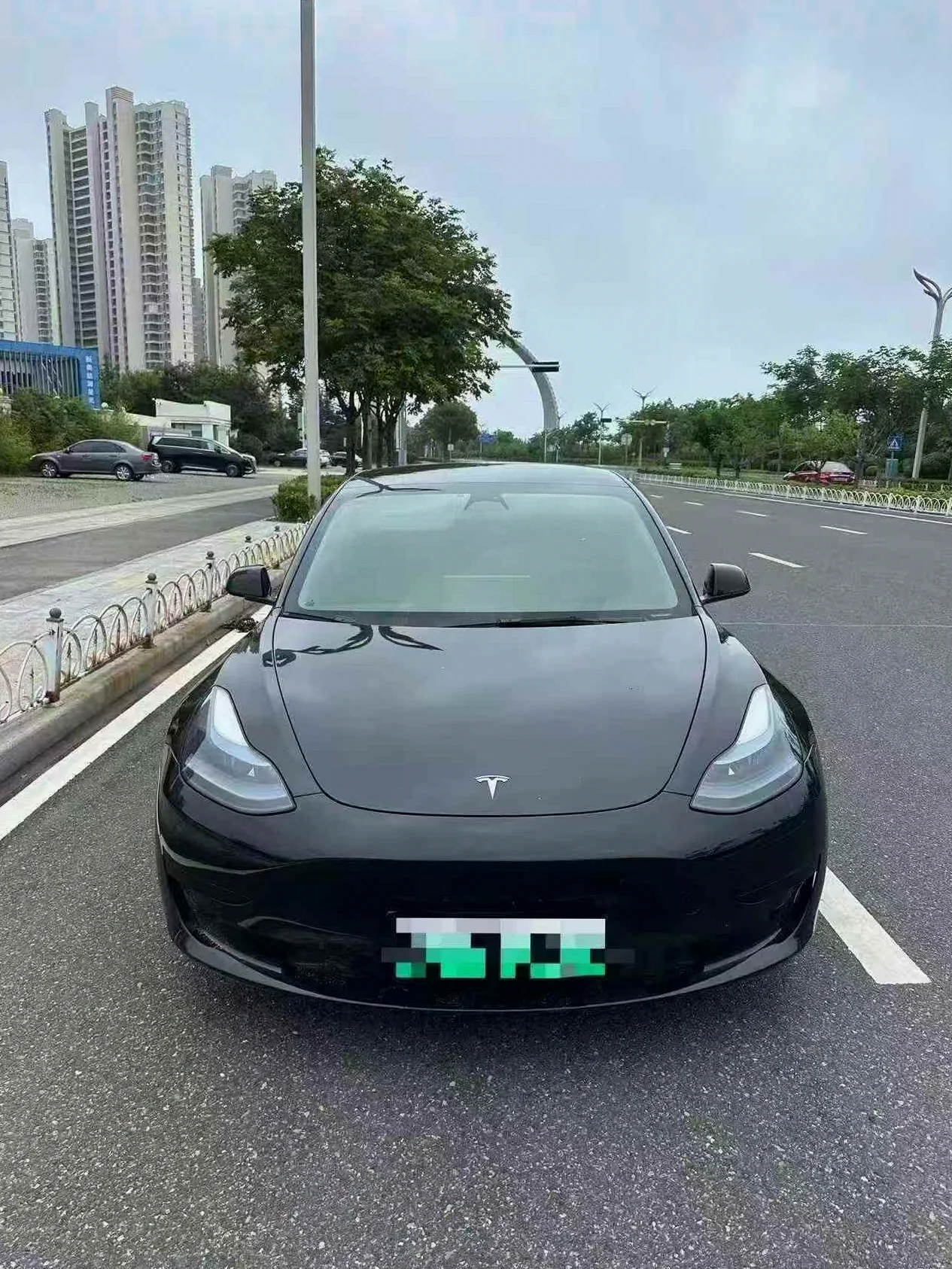 23年特斯拉Model3 后轮驱动版高配