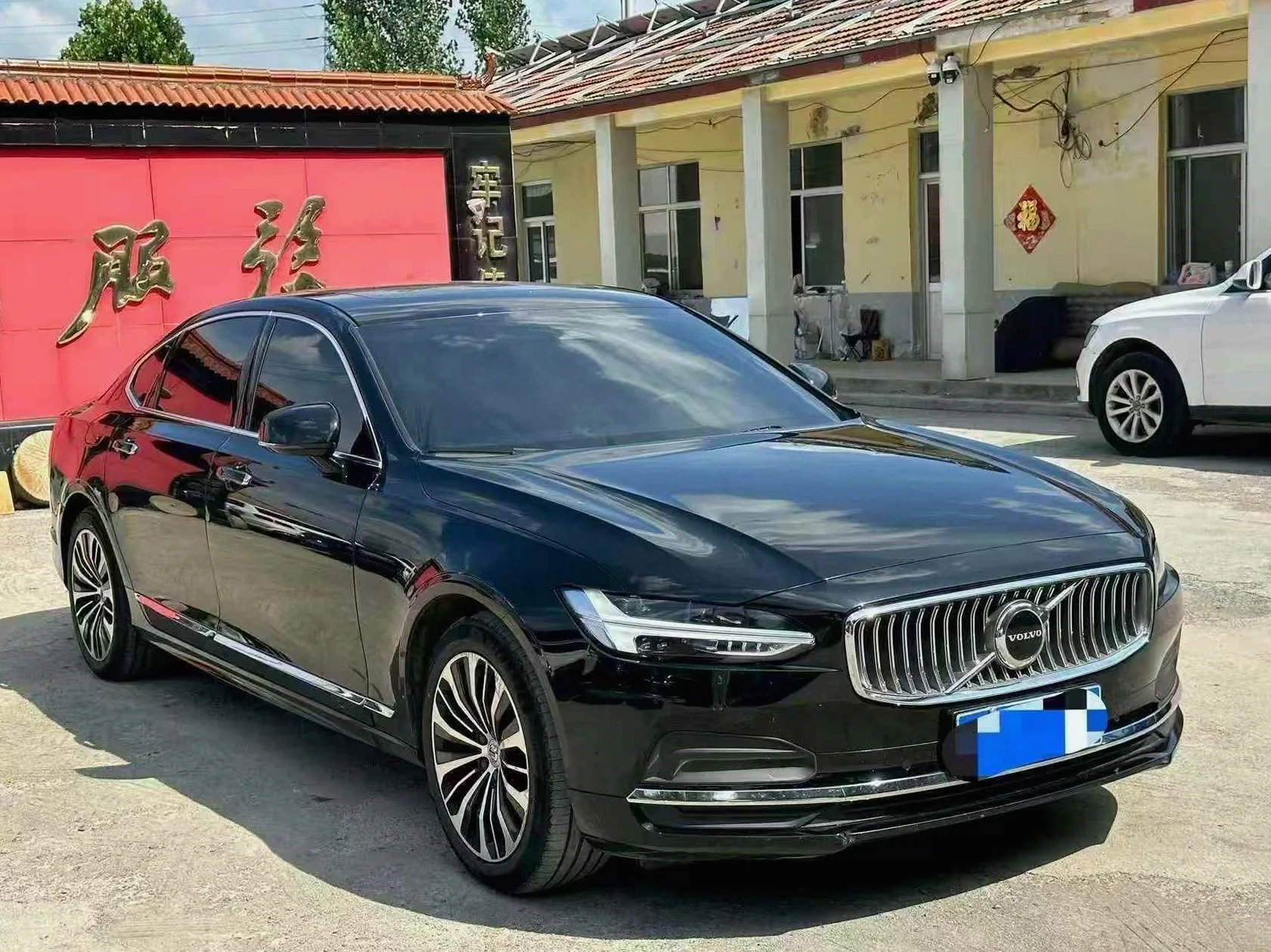 23年沃尔沃S90 B5智逸豪华版
