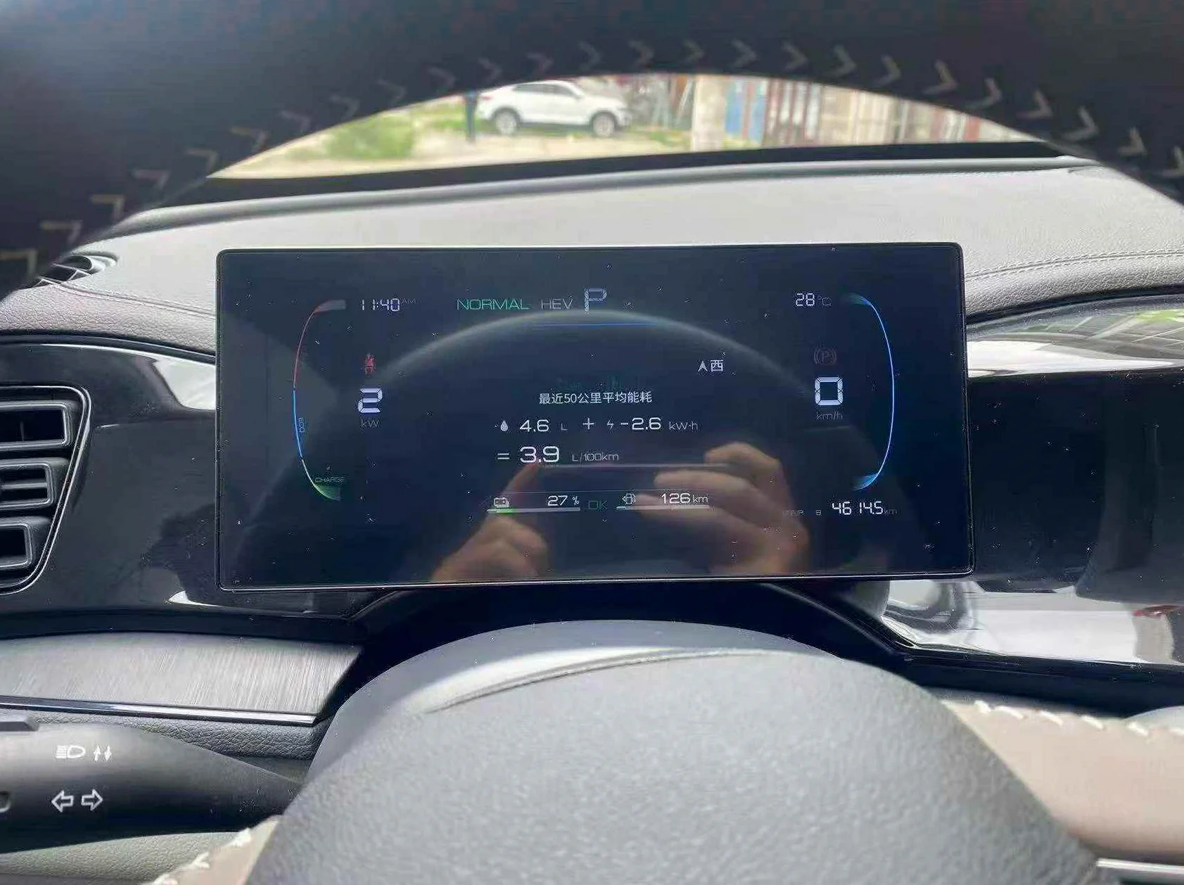 比亚迪秦 内饰后排