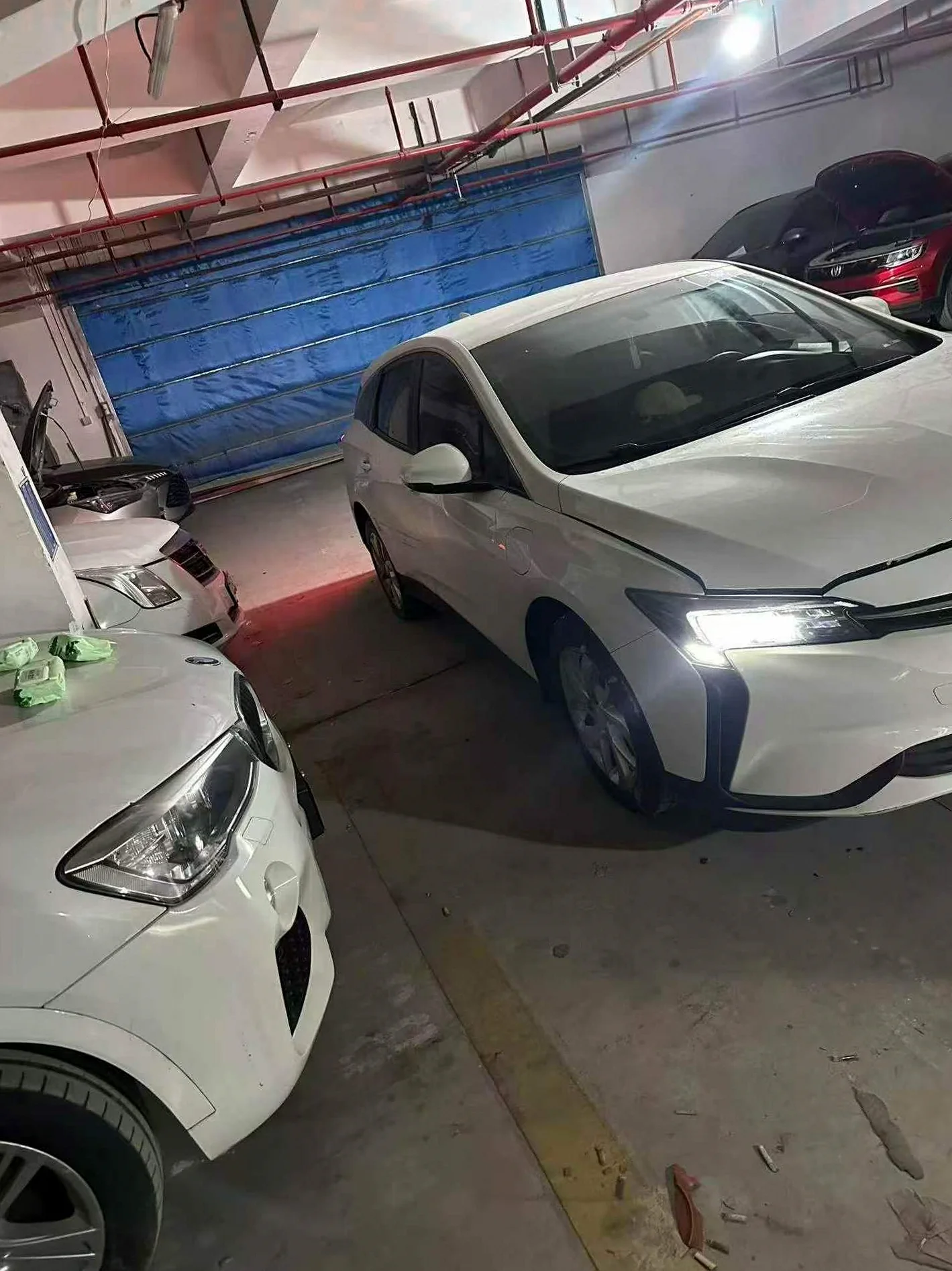 别克微蓝 后面外观一
