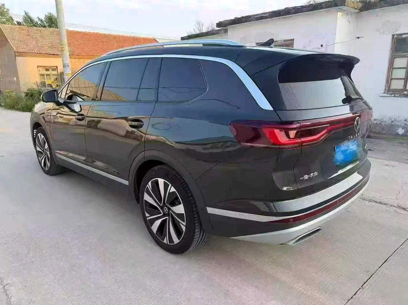 大众揽境 后面外观二