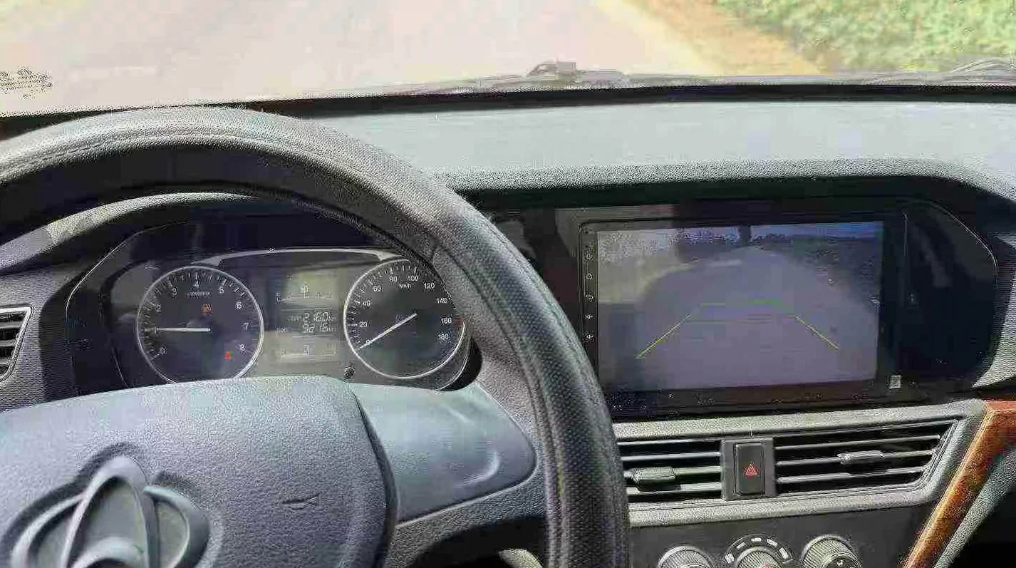 长安汽车跨越 驾驶室
