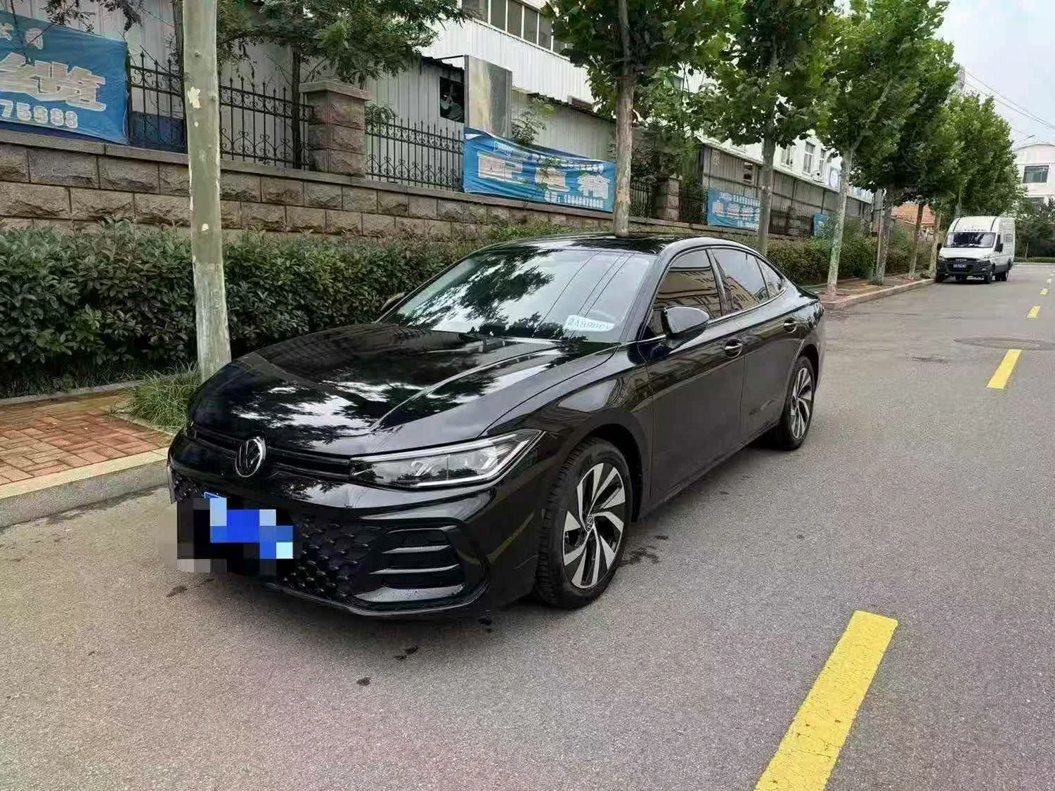 大众帕萨特 正面外观三