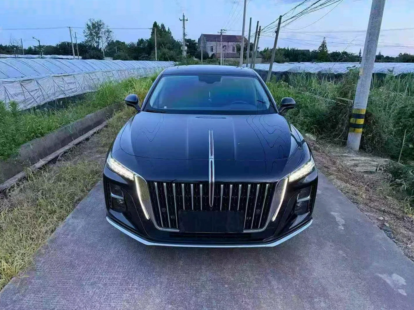 2025款红旗H5 1.5T高配
