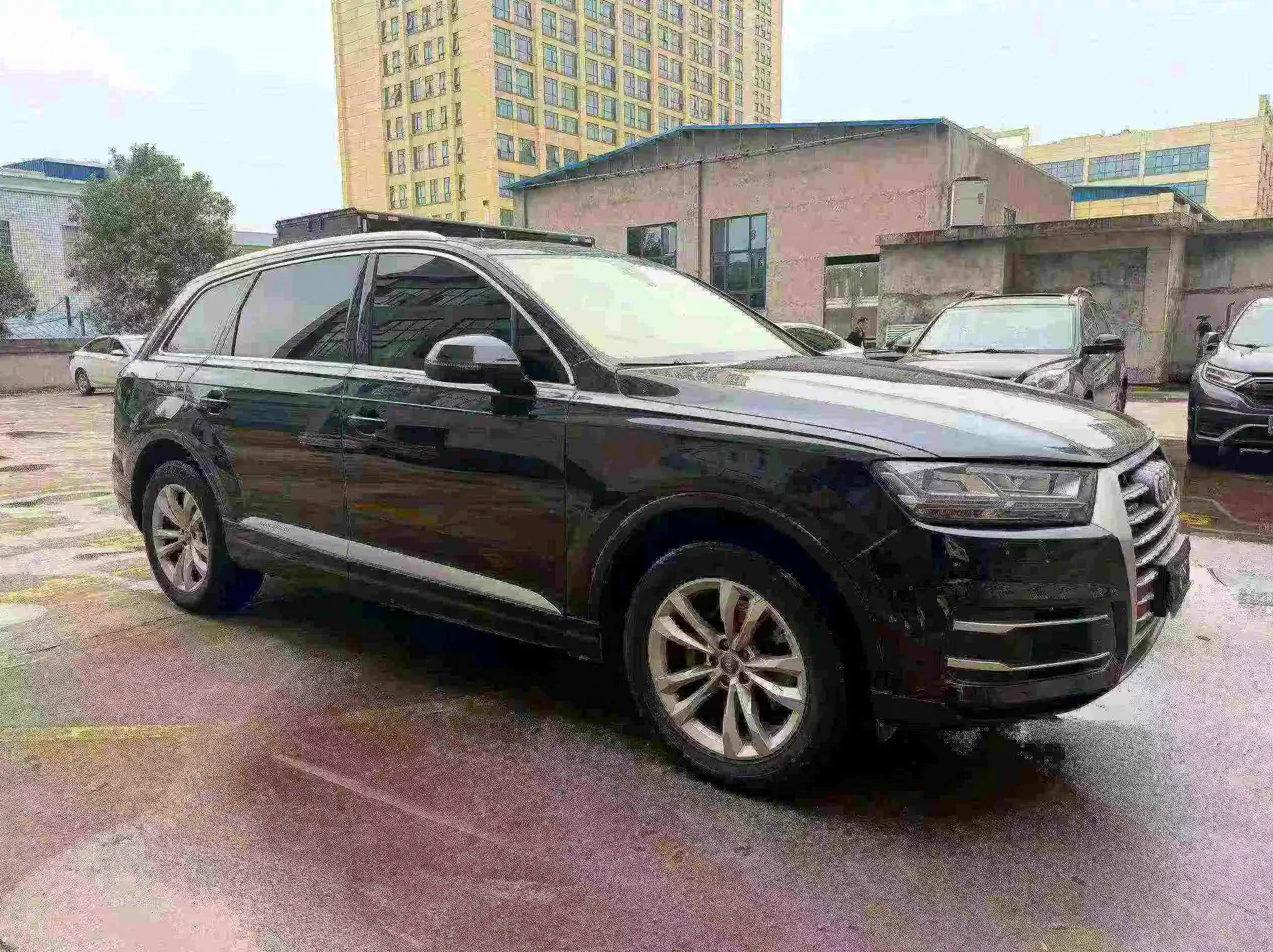 18年奥迪Q7 2.0T四驱豪华版