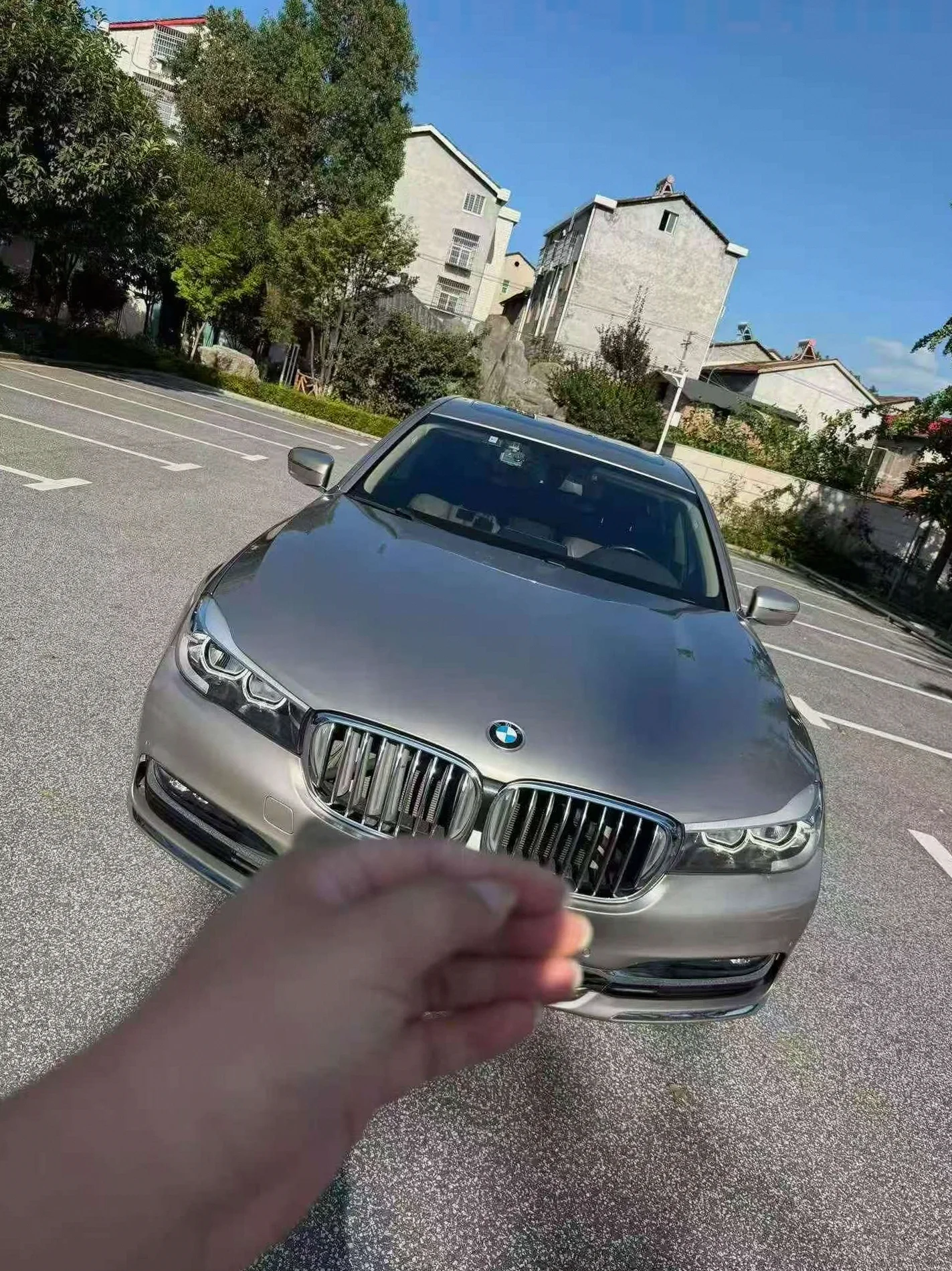 18款宝马730Li 2.0T