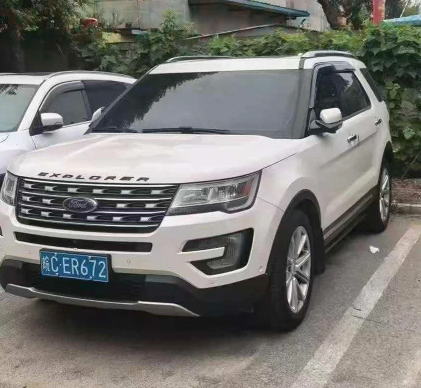 福特探险者 正面外观三