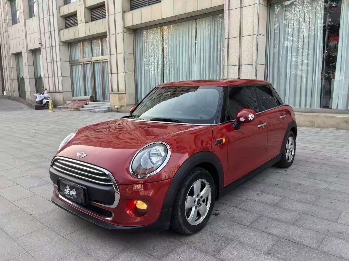 MINIONE 正面外观三