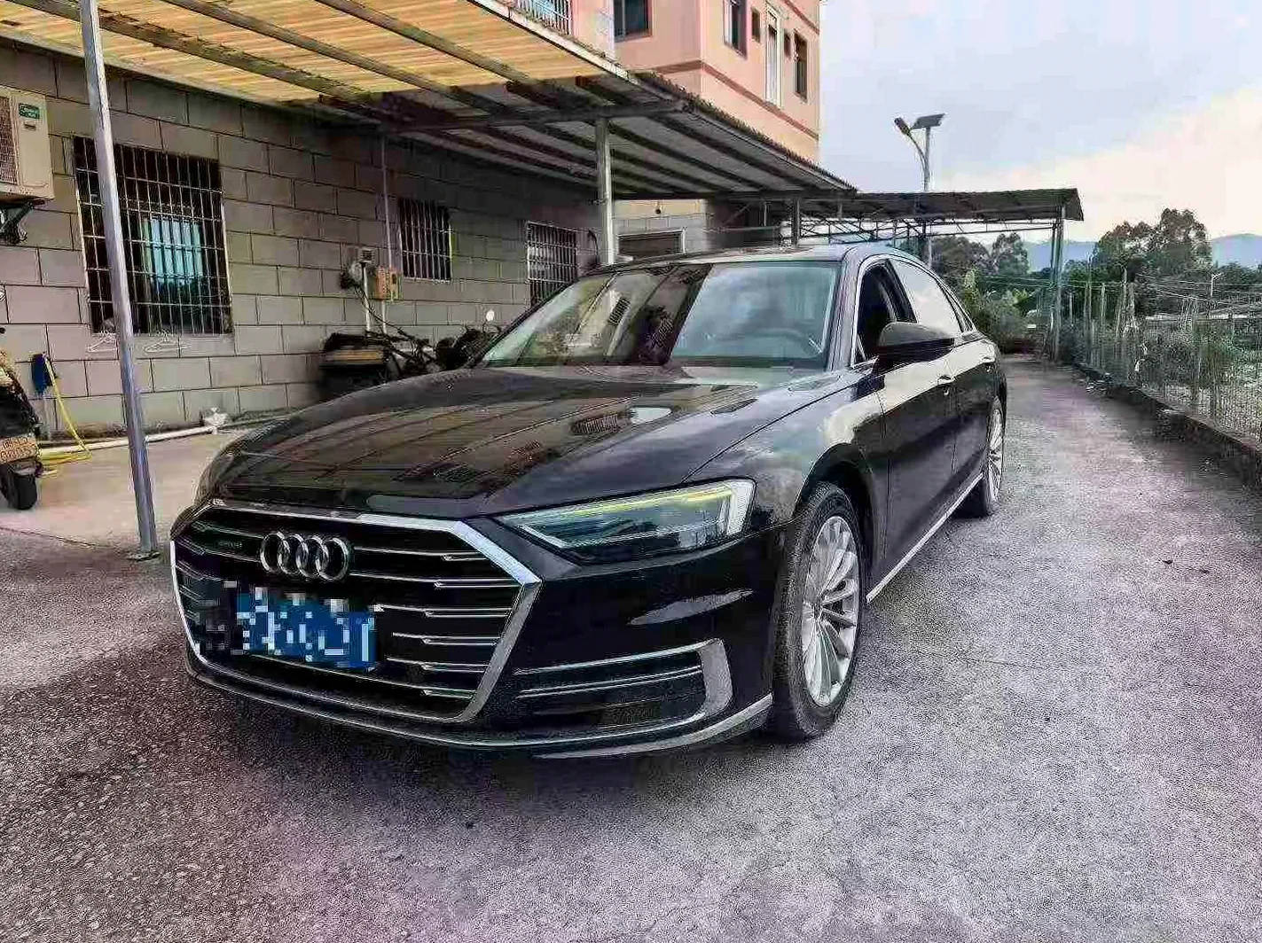 奥迪A8L 正面外观二