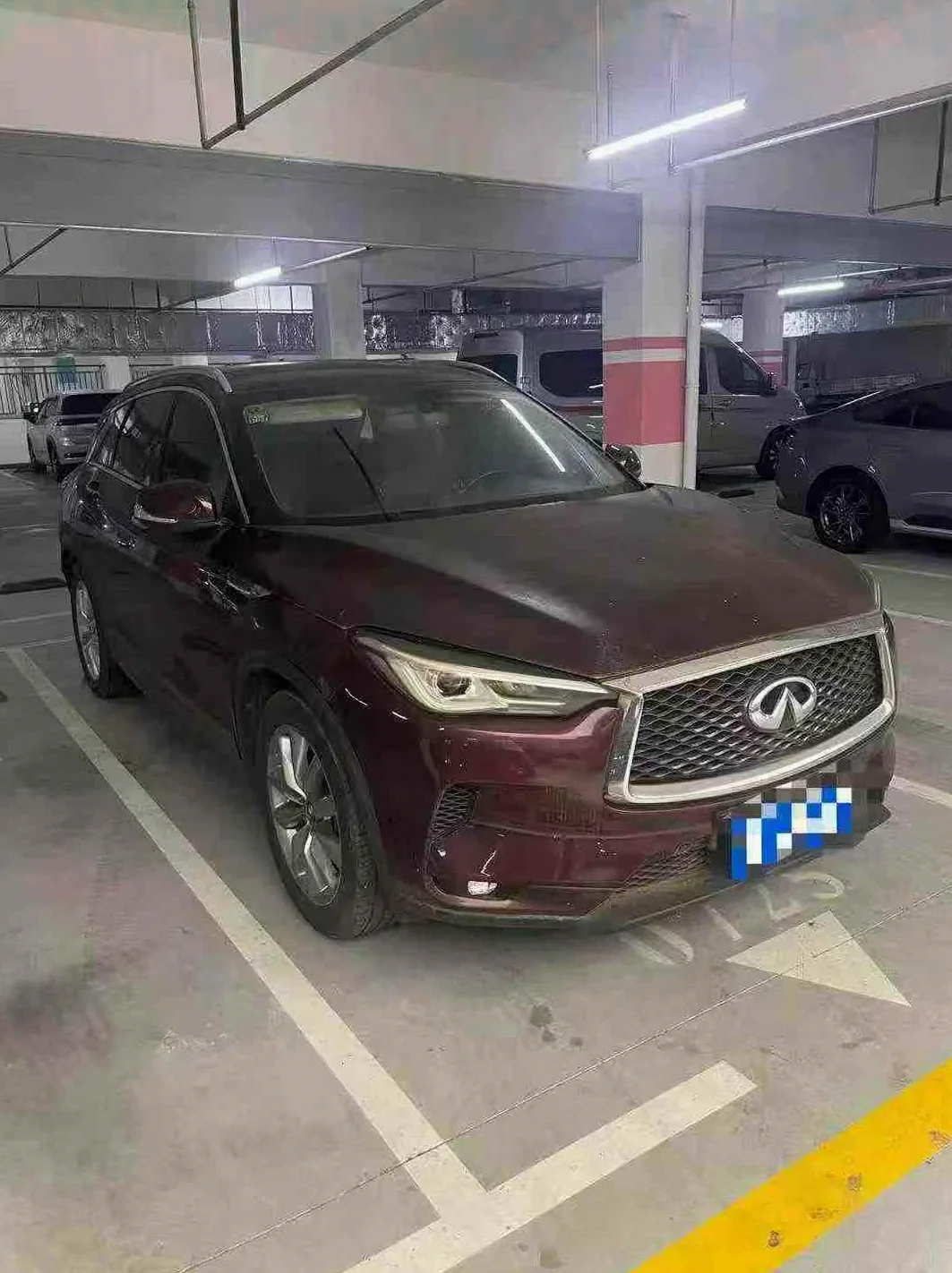 英菲尼迪QX50 正面外观二