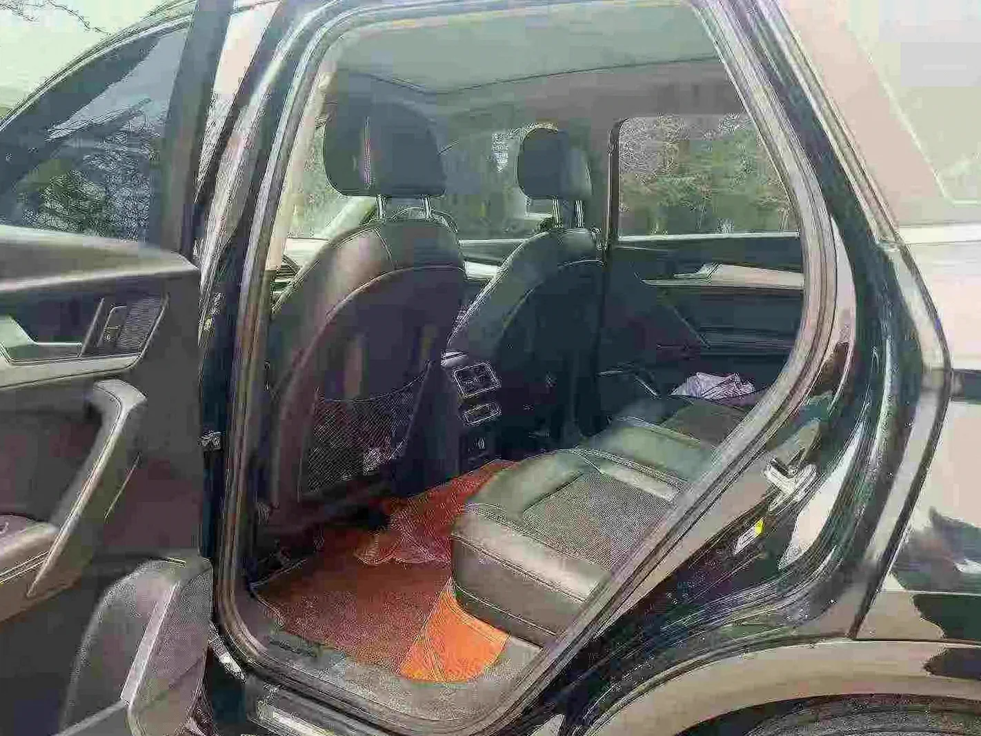 奥迪Q5 后面外观二