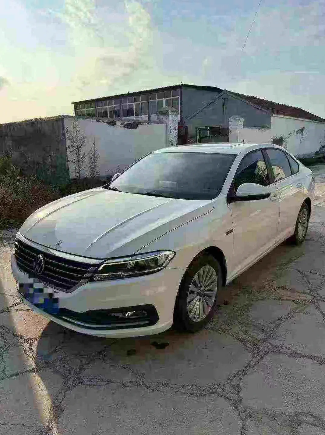 大众朗逸 正面外观三