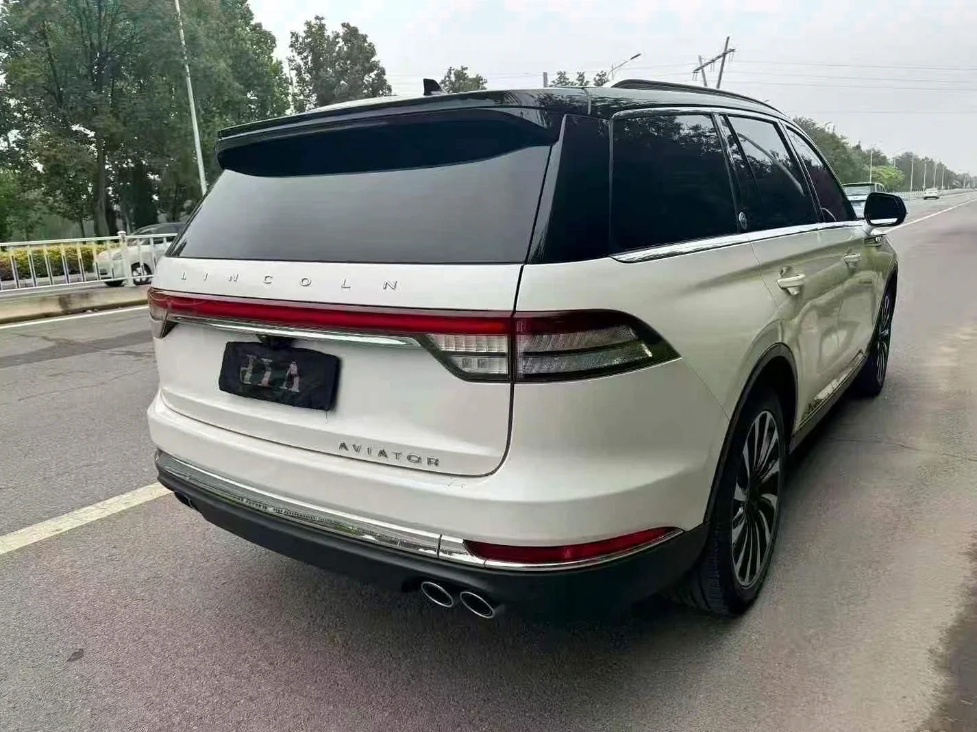 林肯飞行家 后面外观三