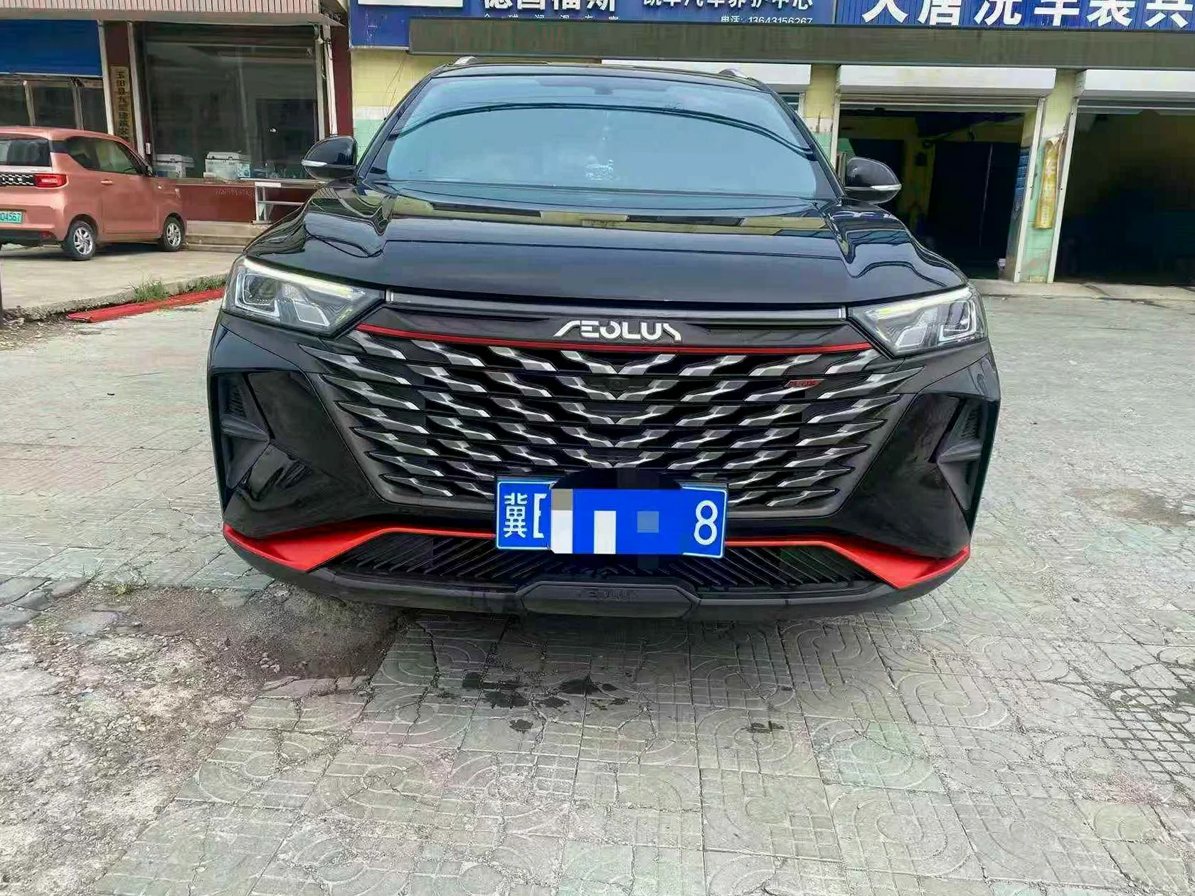 东风ax7 后面外观一