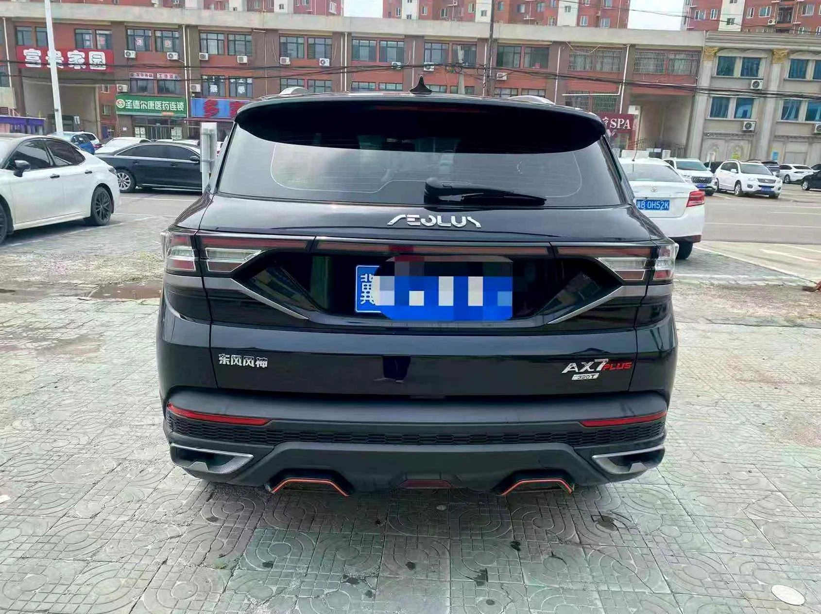 东风ax7 后面外观三