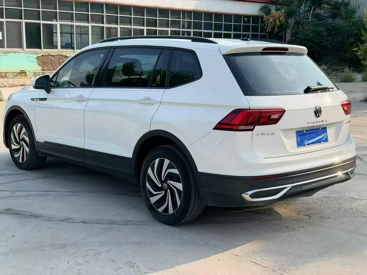 大众途观 后面外观一