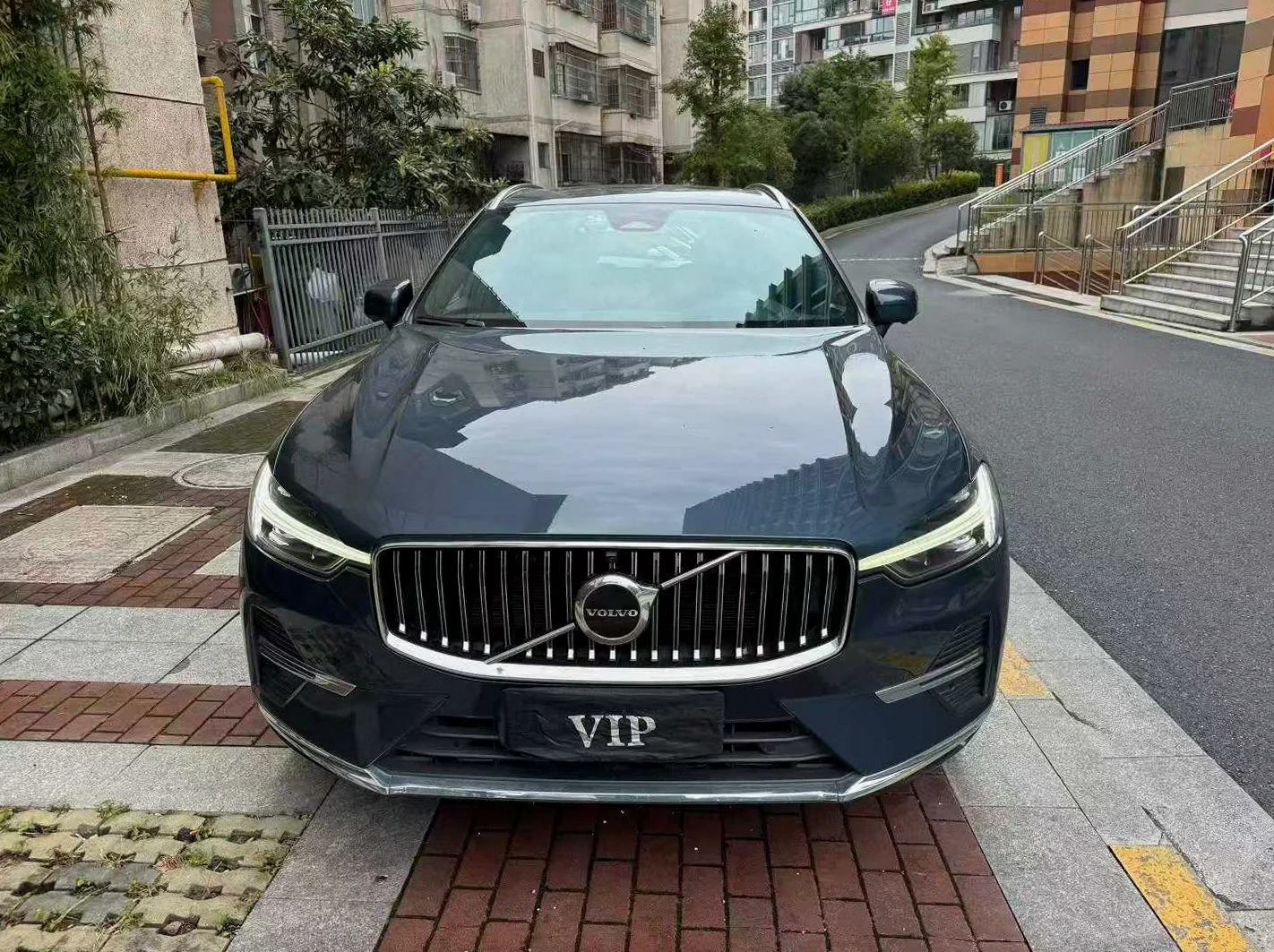 22年沃尔沃XC60 B5四驱智雅豪华版