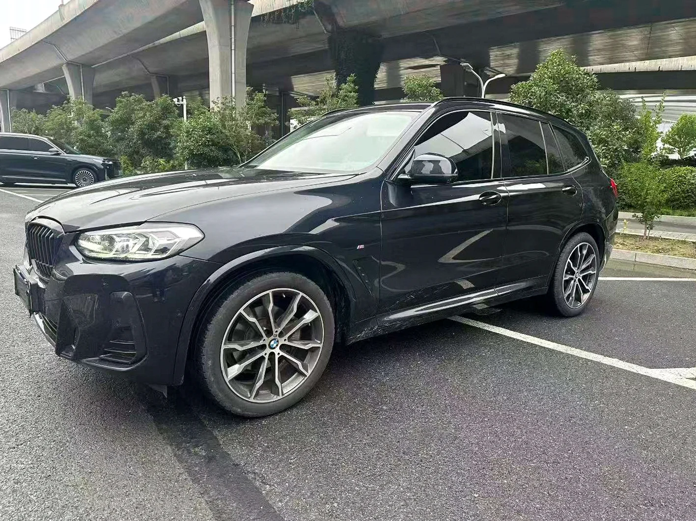 宝马X3 正面外观三