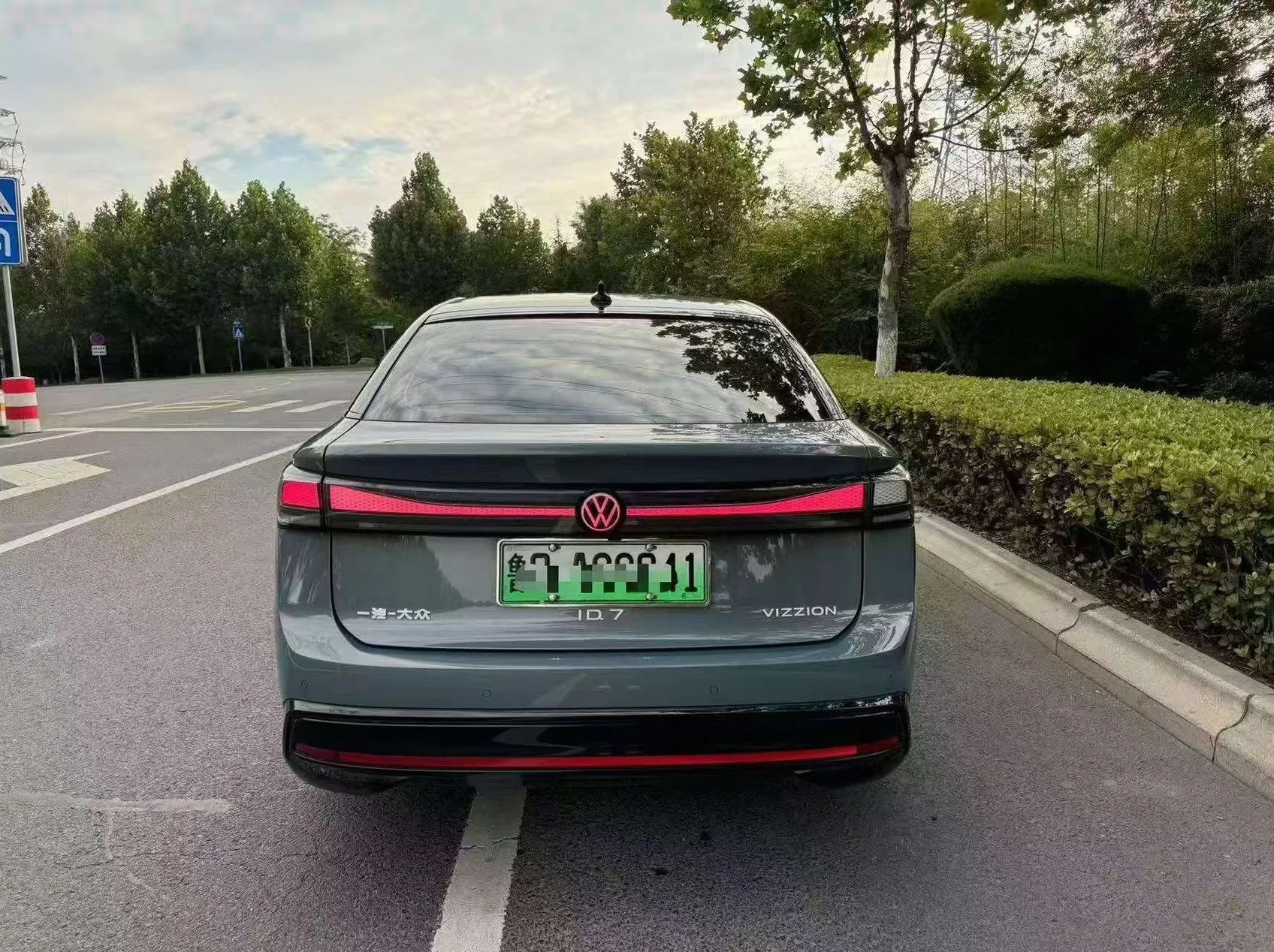 大众CC 后面外观一