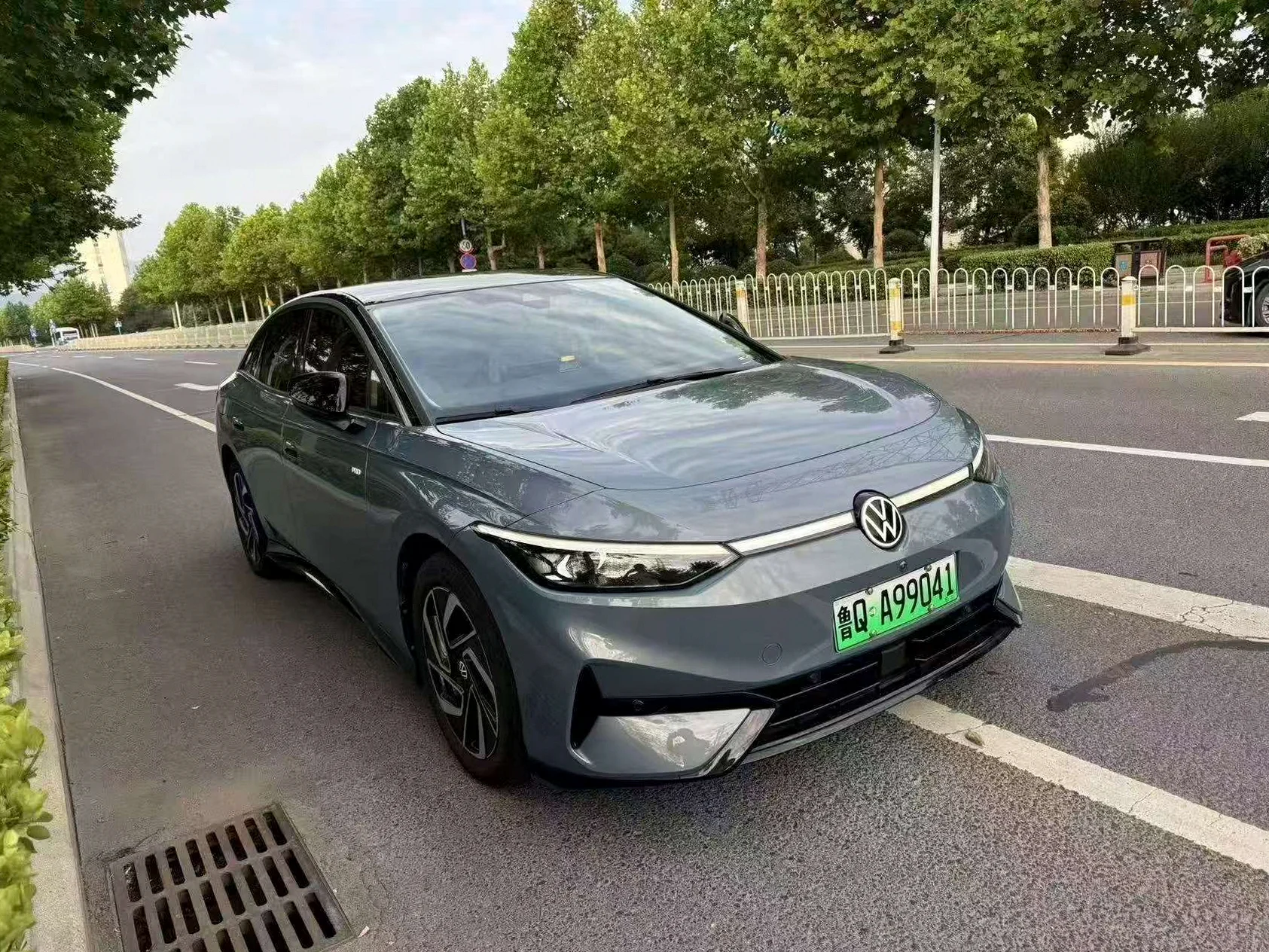 大众CC 正面外观二