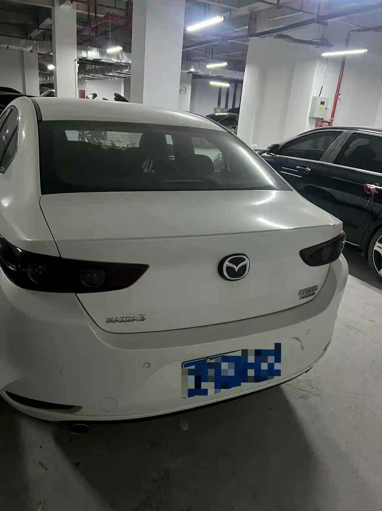 马自达昂克赛拉 后面外观三
