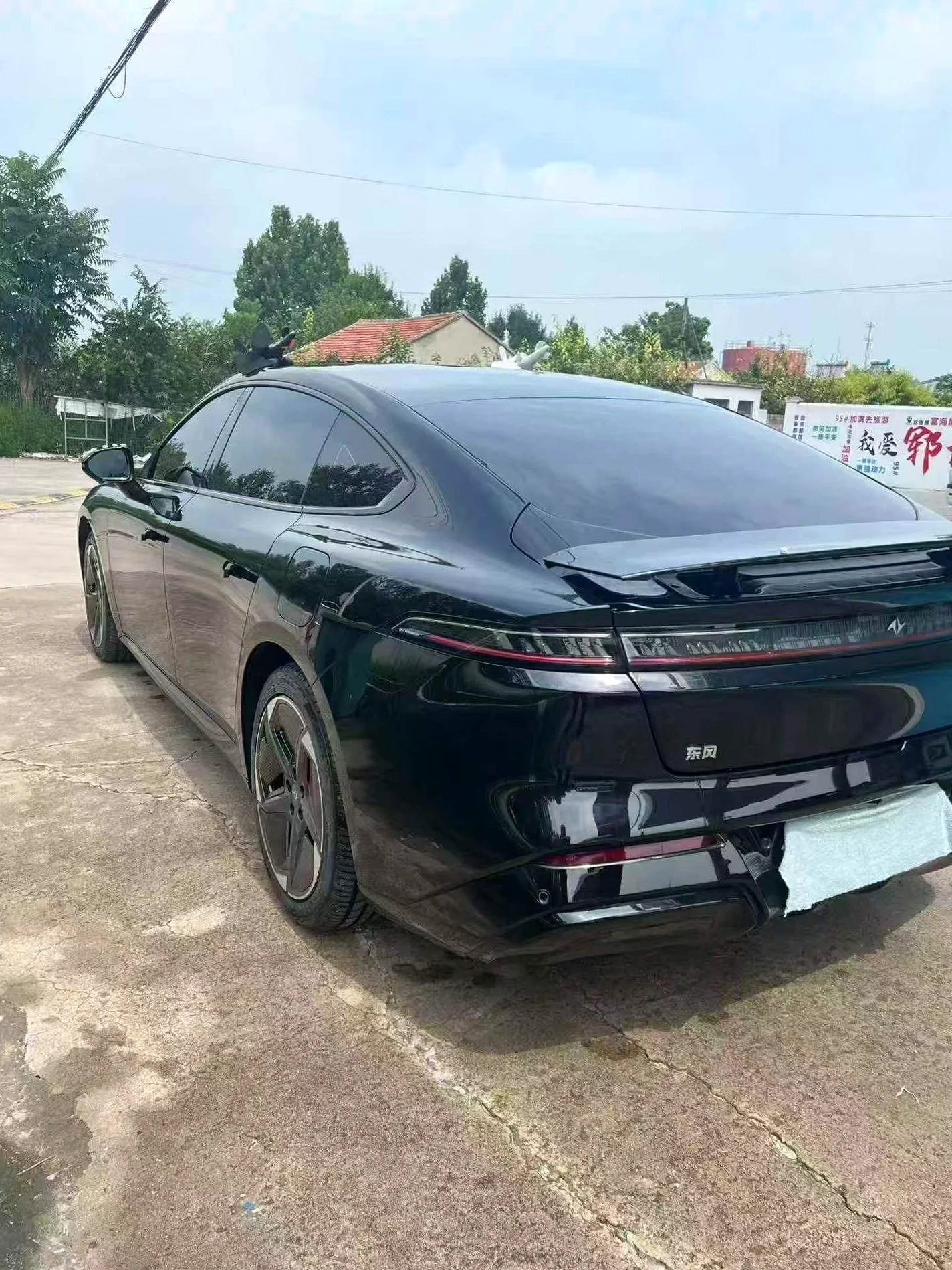 东风奕派 驾驶室