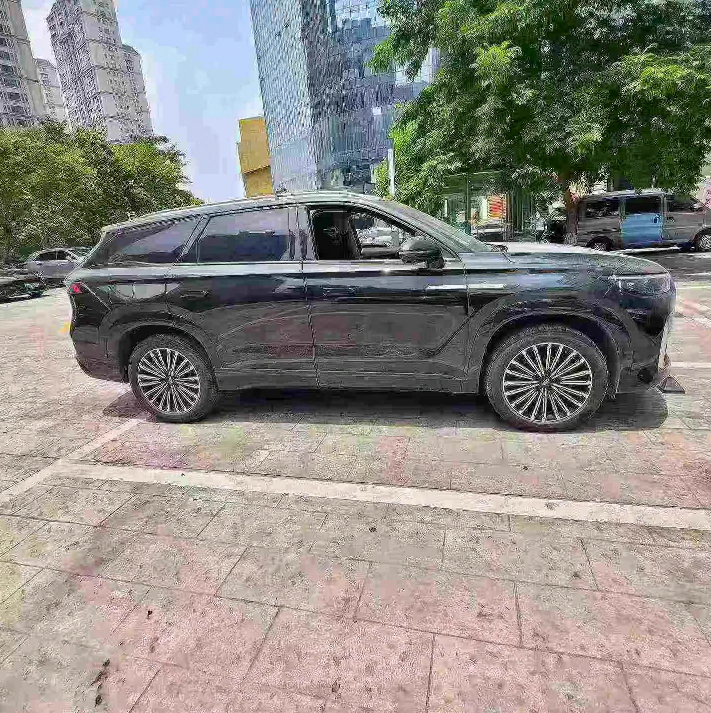 奇瑞瑞虎 正面外观二