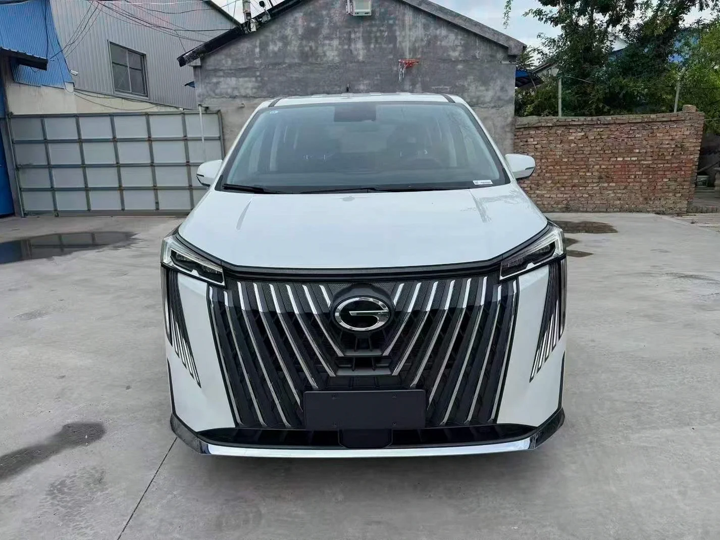 26款传祺M8 2.0T 准新车