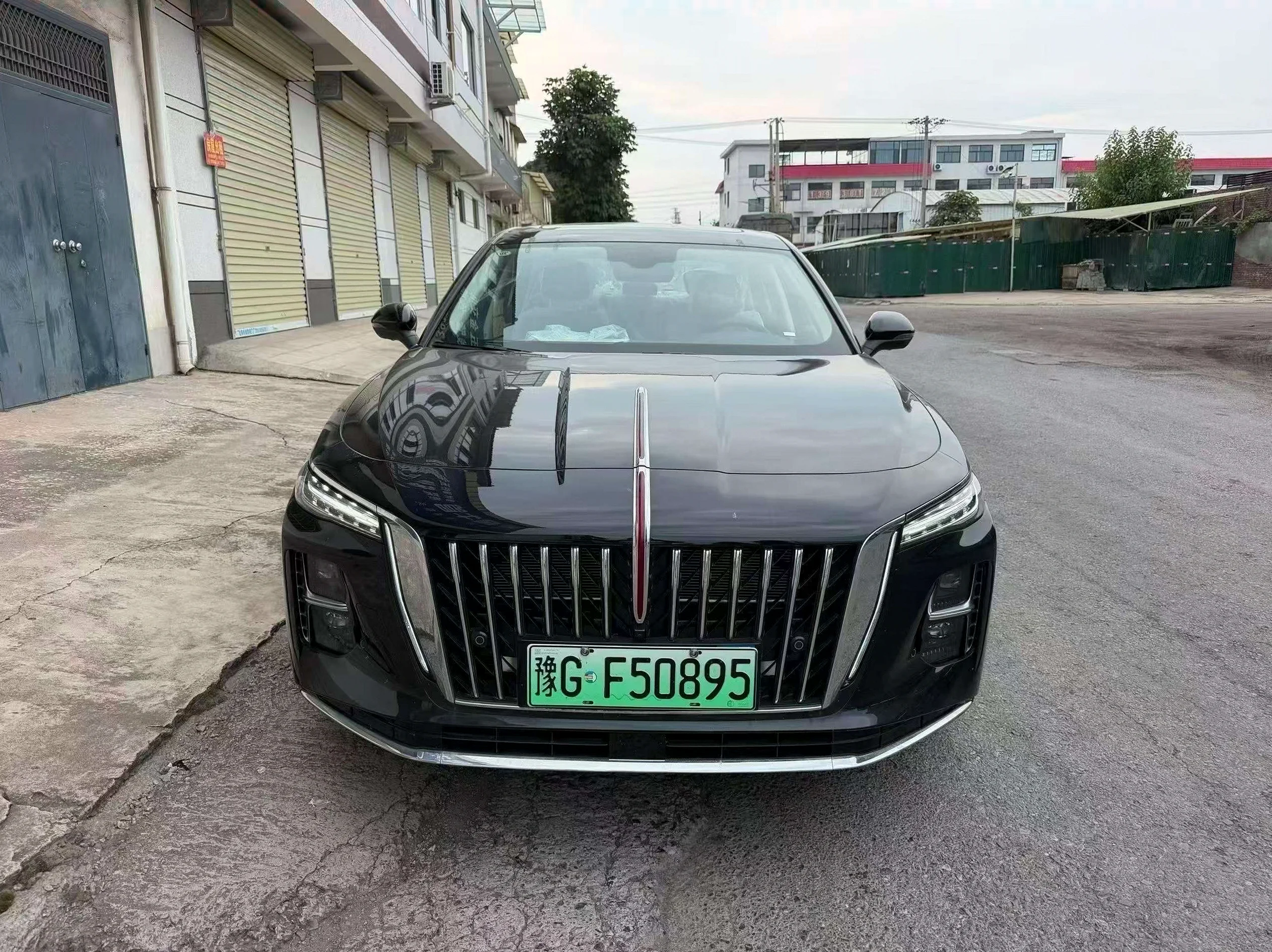 2026款红旗H5混动PHEV