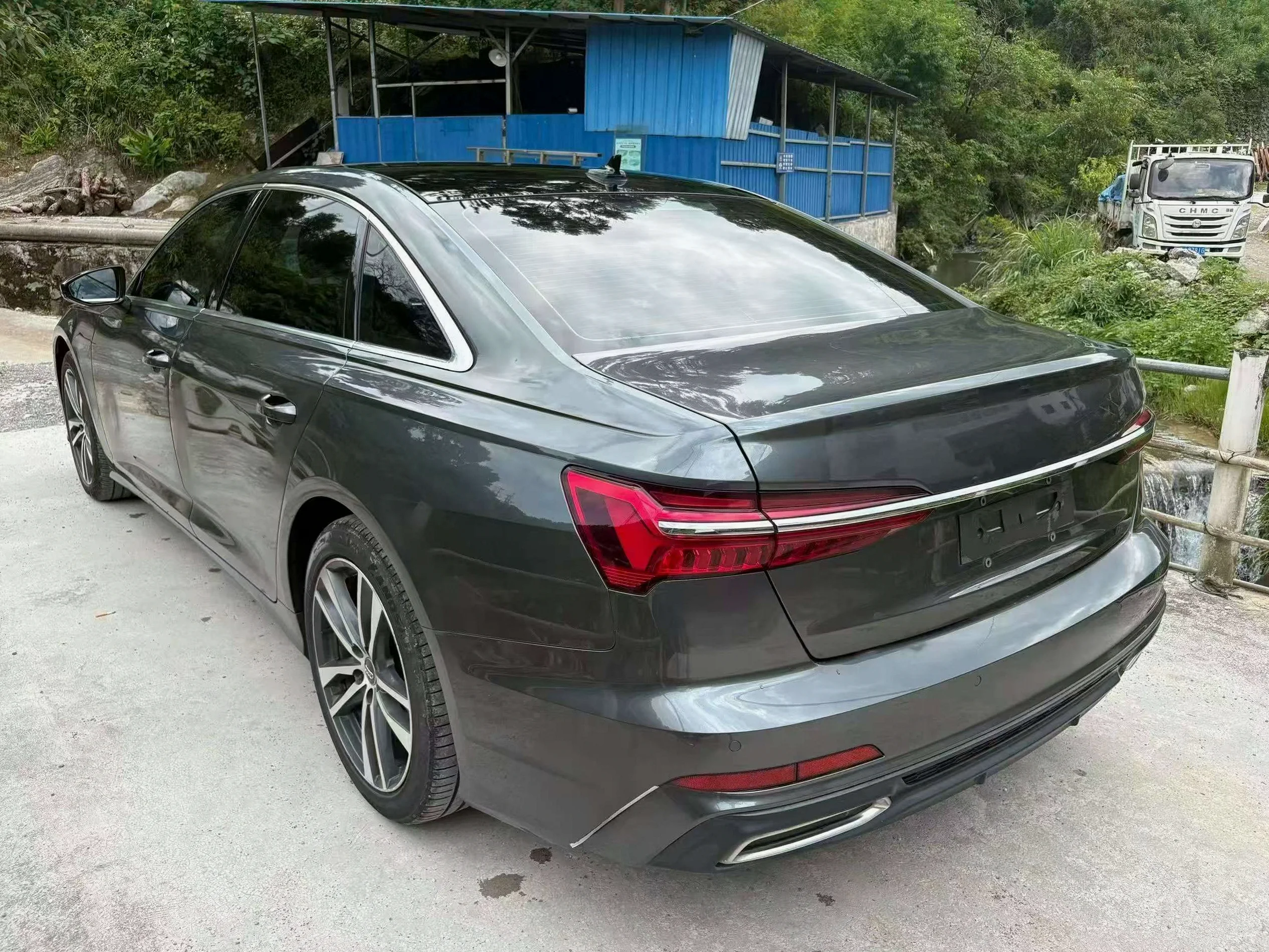 奥迪A6L 驾驶室