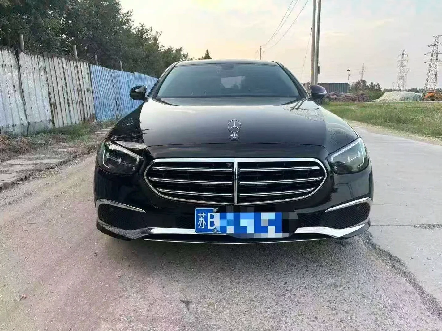 2021款奔驰E300L顶配