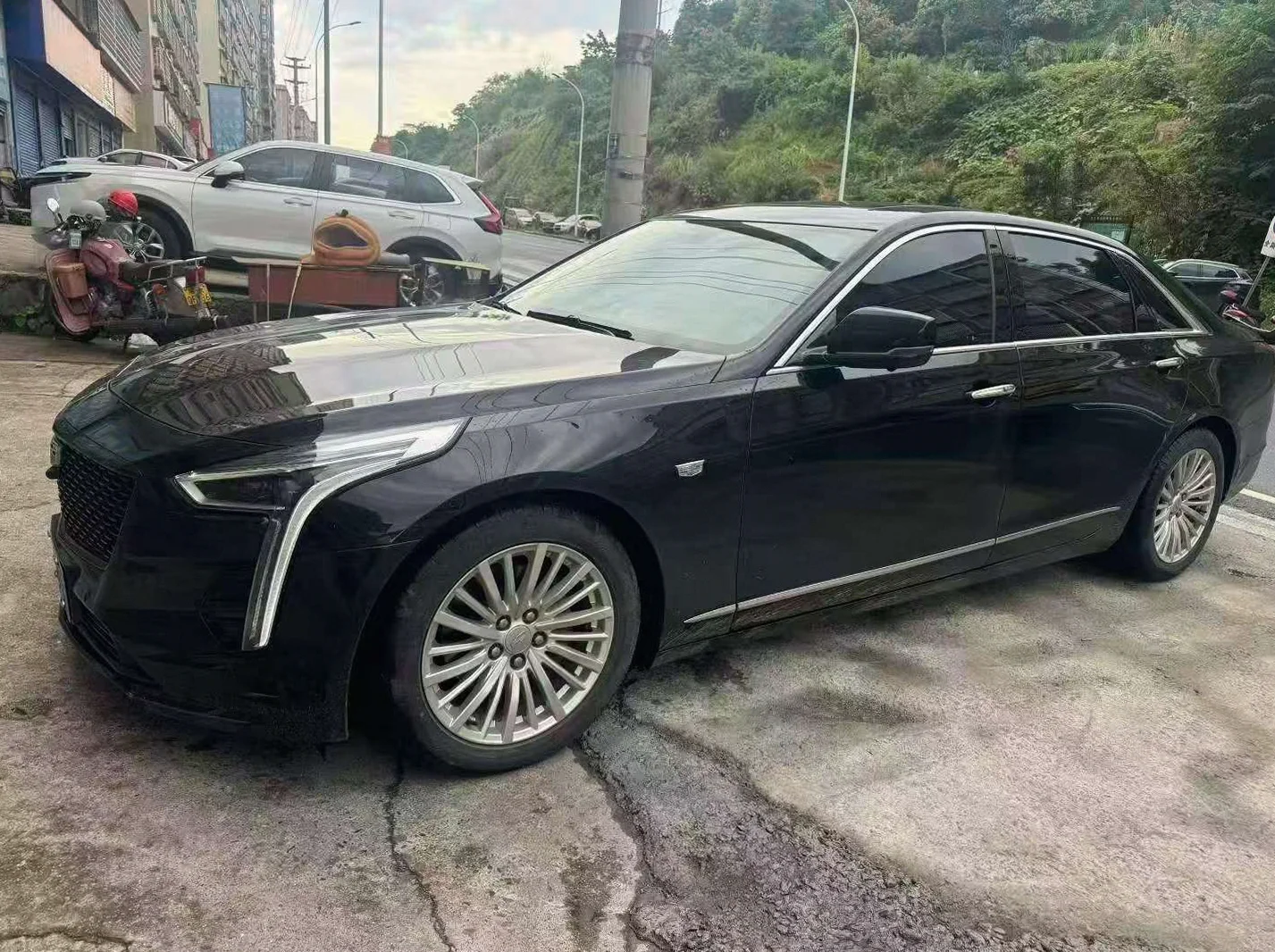 凯迪拉克CT6 正面外观二