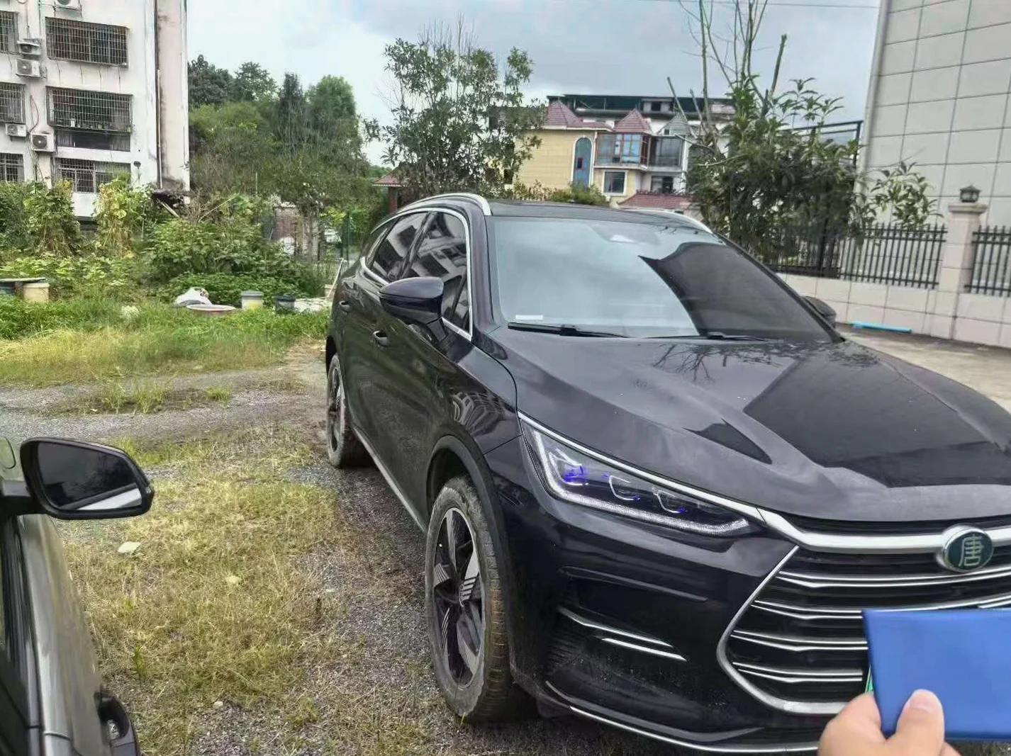 比亚迪唐 后面外观三