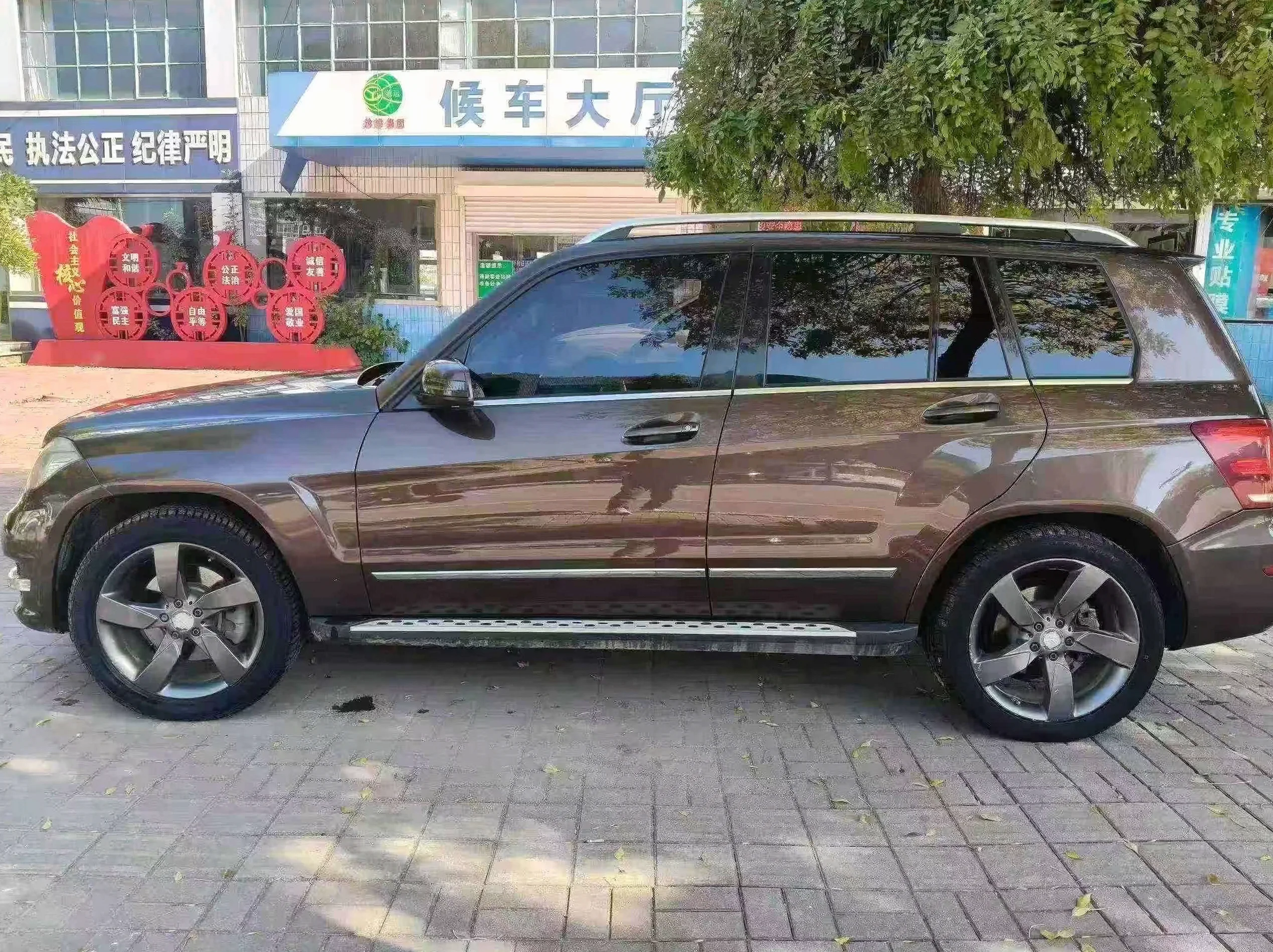 奔驰GLK 后面外观二