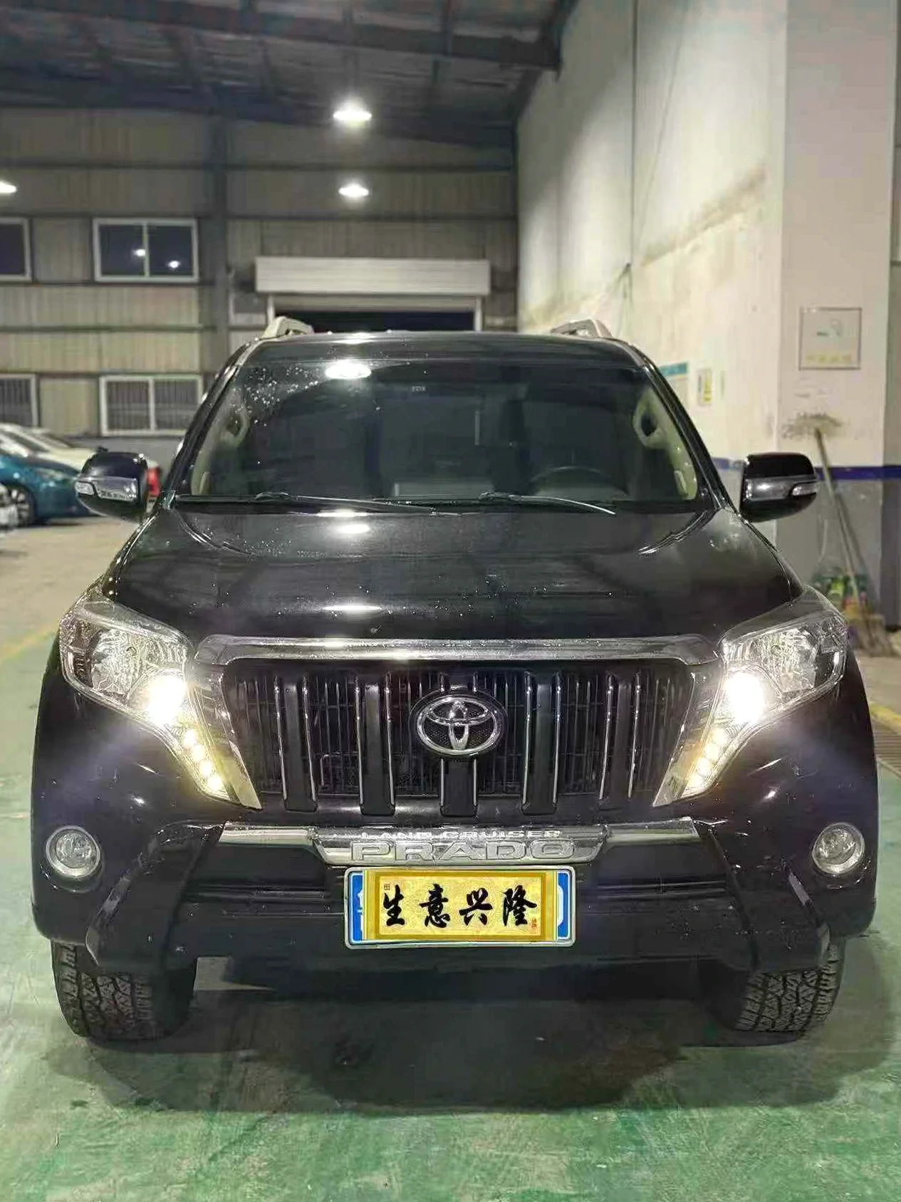 2016款丰田普拉多2700中东版