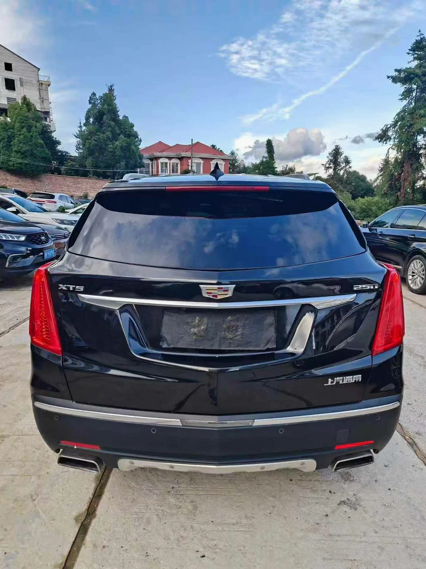 凯迪拉克XT5 后面外观二