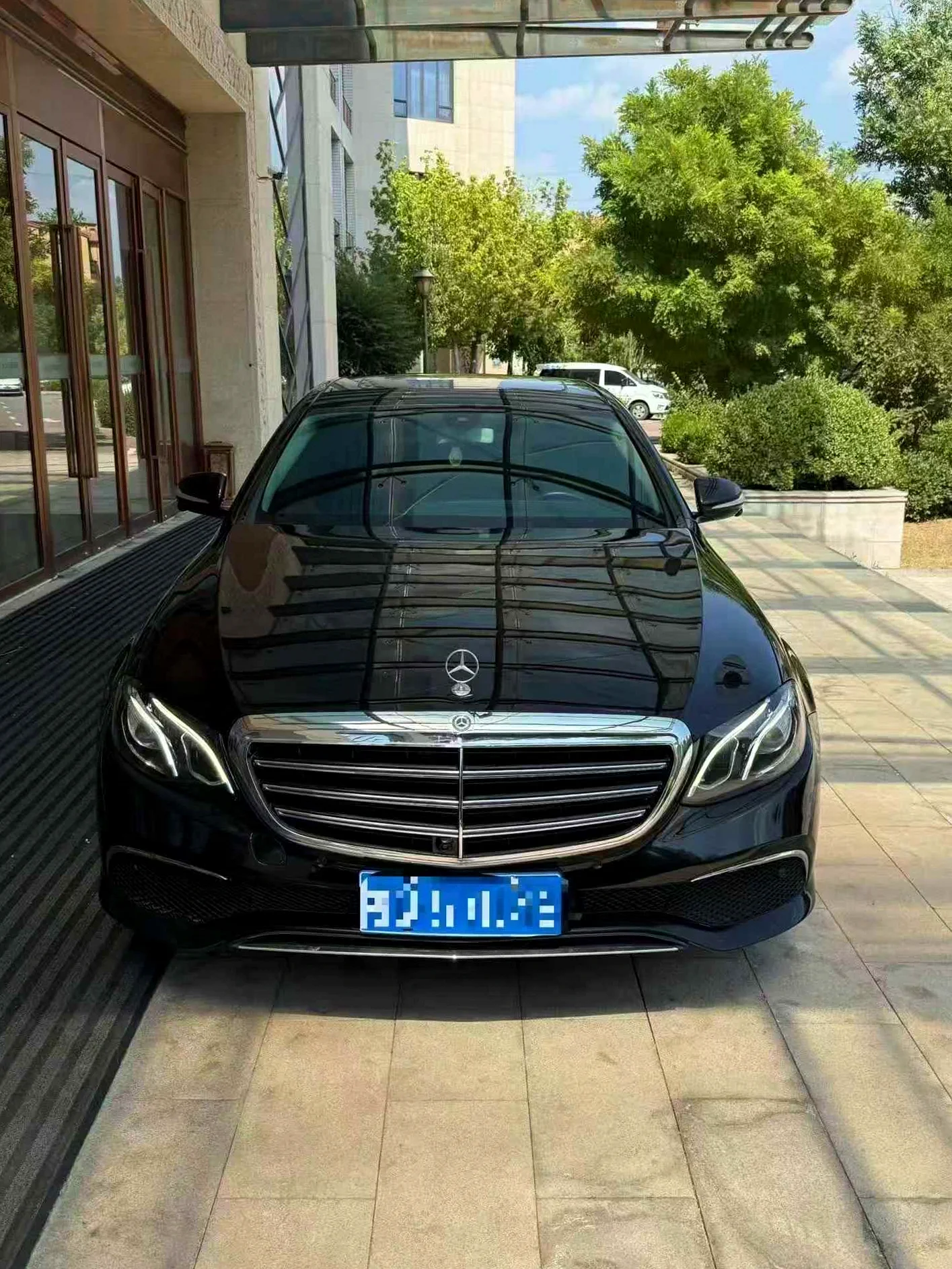 2019款奔驰E200L行政款