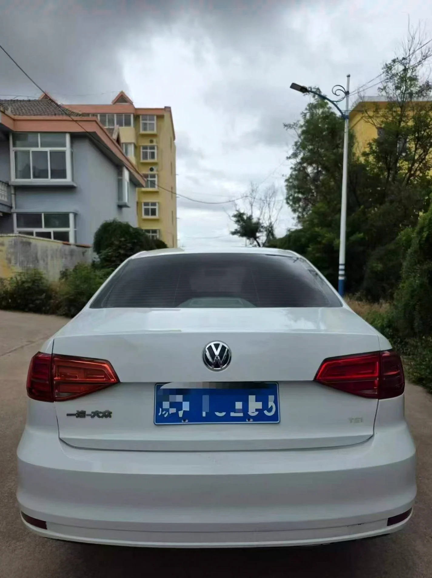 大众速腾 后面外观一