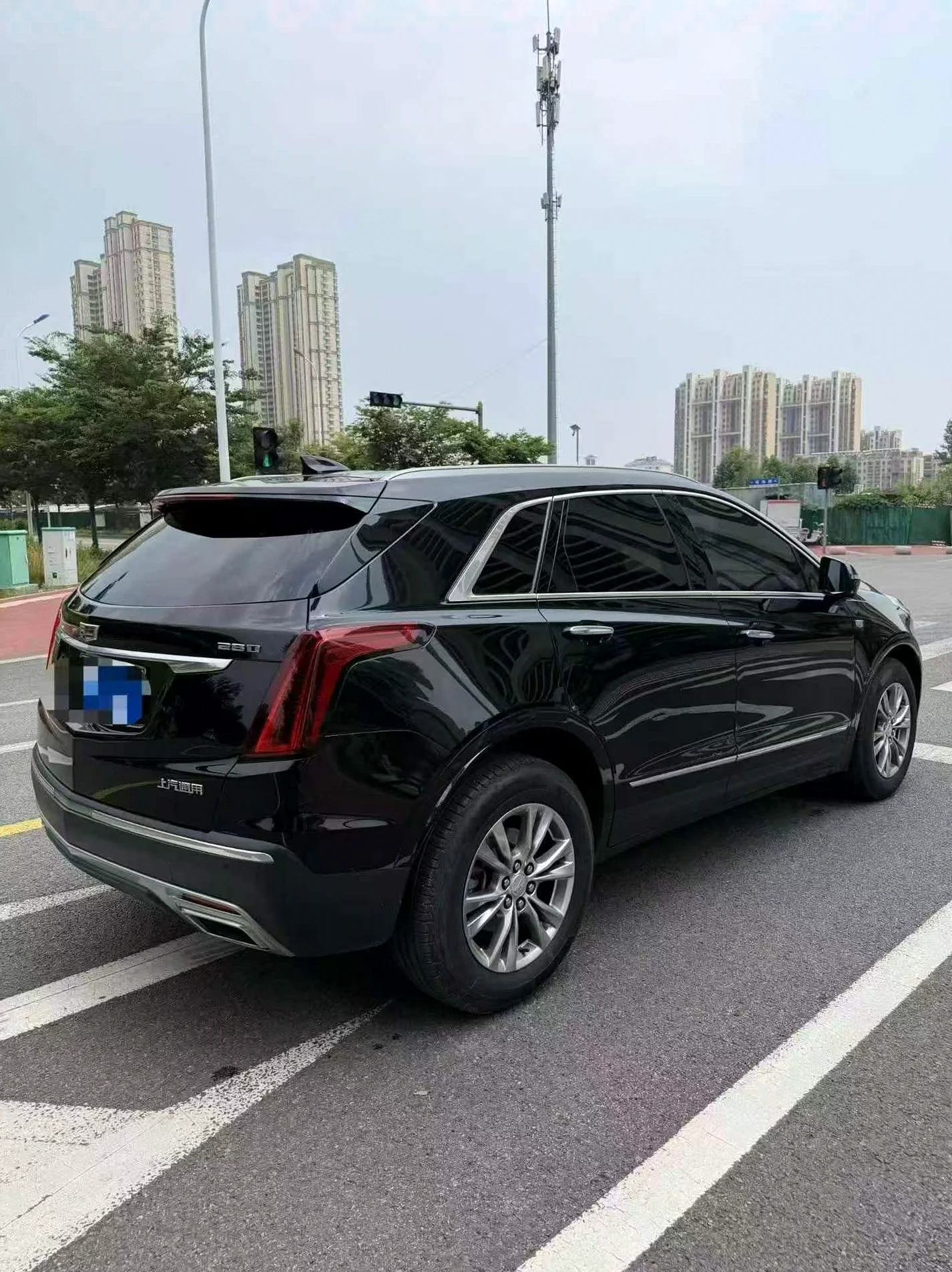 凯迪拉克XT5 后面外观三