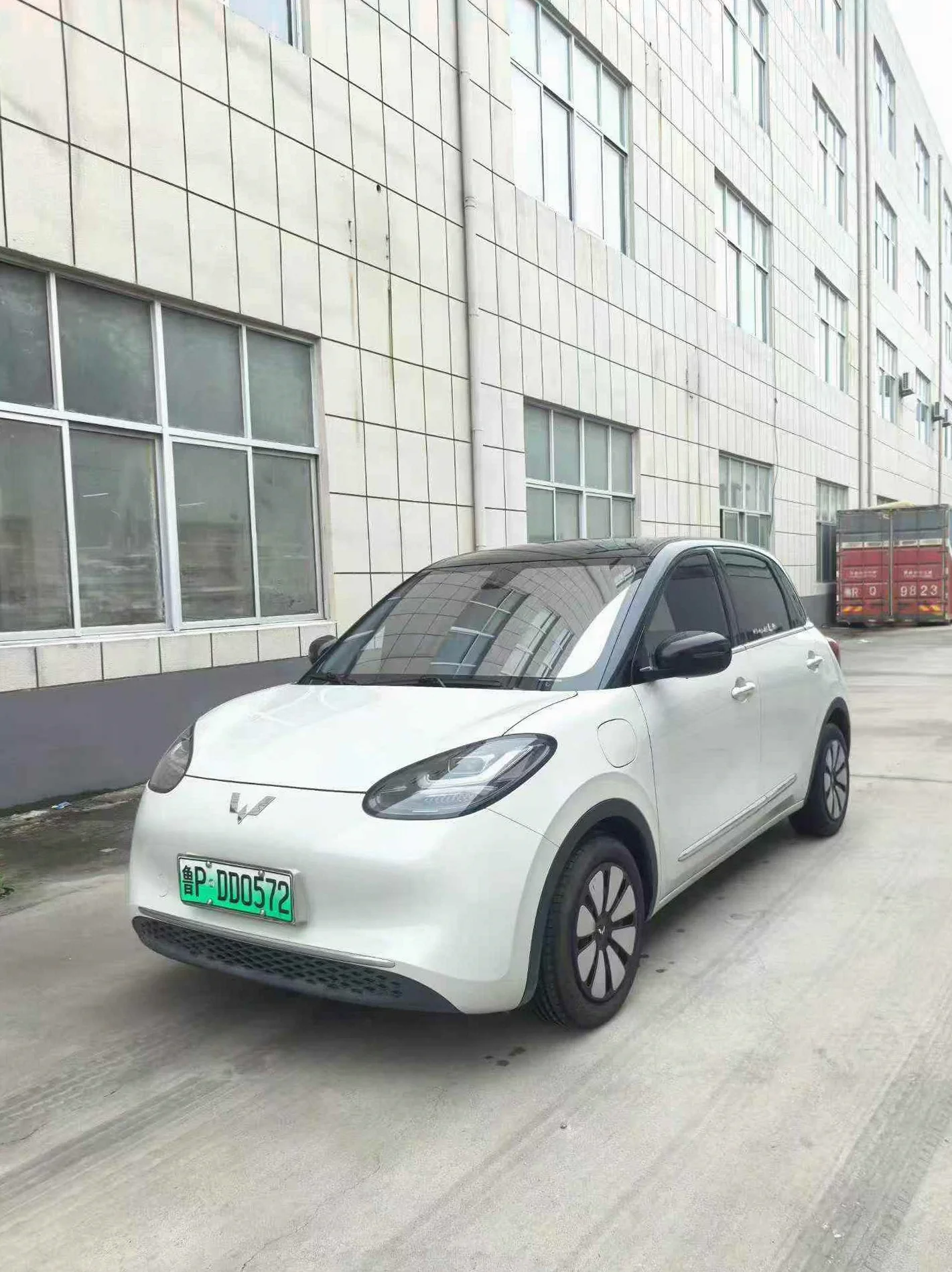 五菱汽车缤果 正面外观三