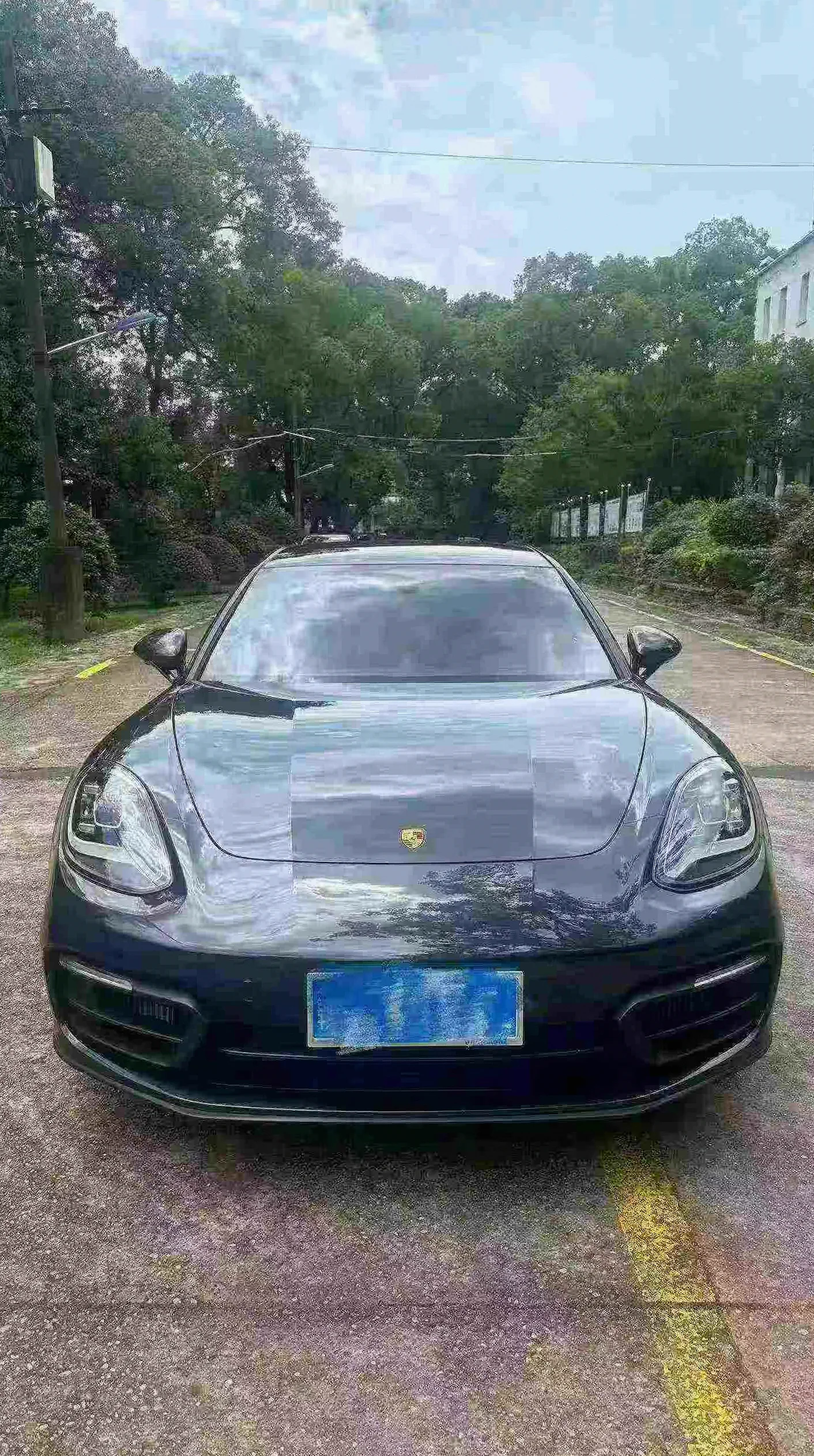 24款保时捷帕拉梅拉行政加长铂金版