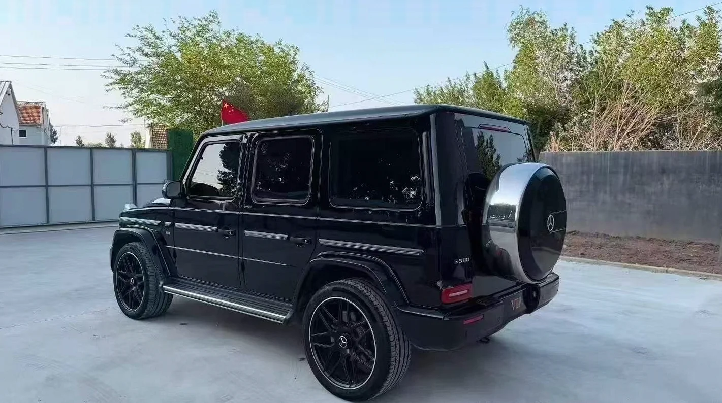 奔驰G 后面外观三