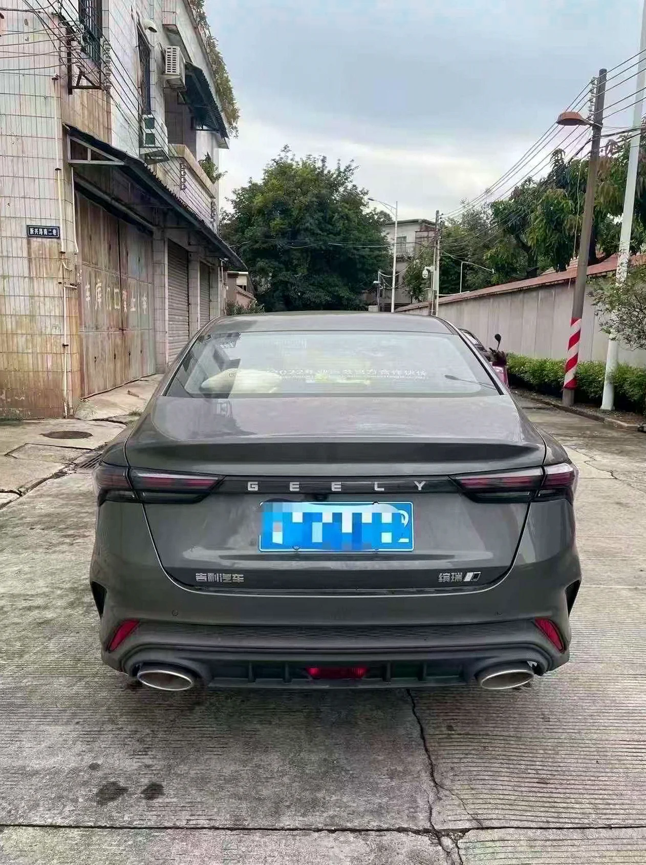吉利缤瑞 内饰后排