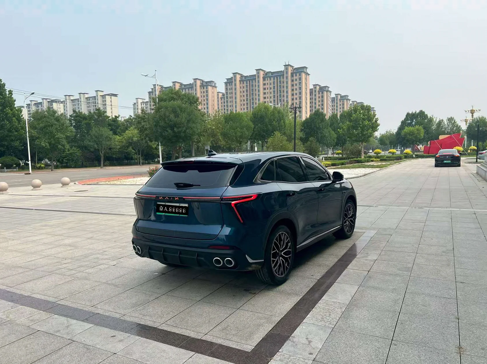 凯翼昆仑 后面外观三
