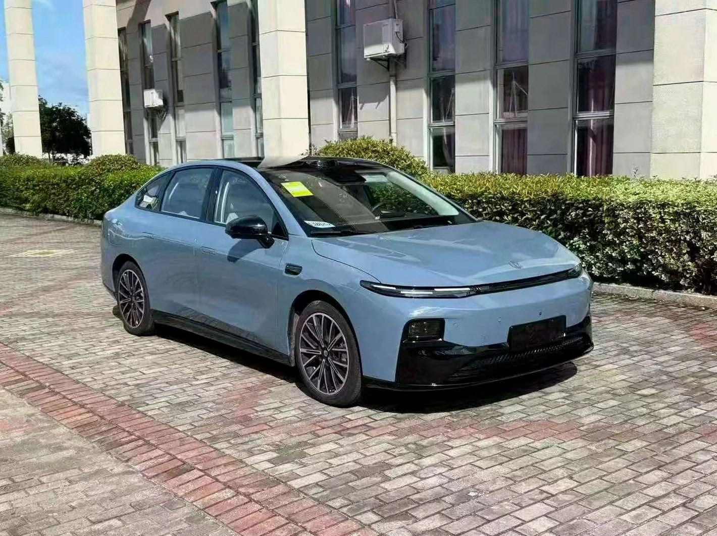 零跑汽车B01 正面外观二