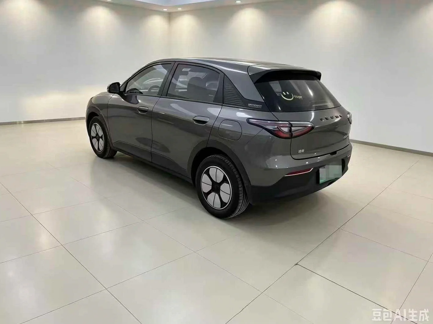 特斯拉MODEL 正面外观三