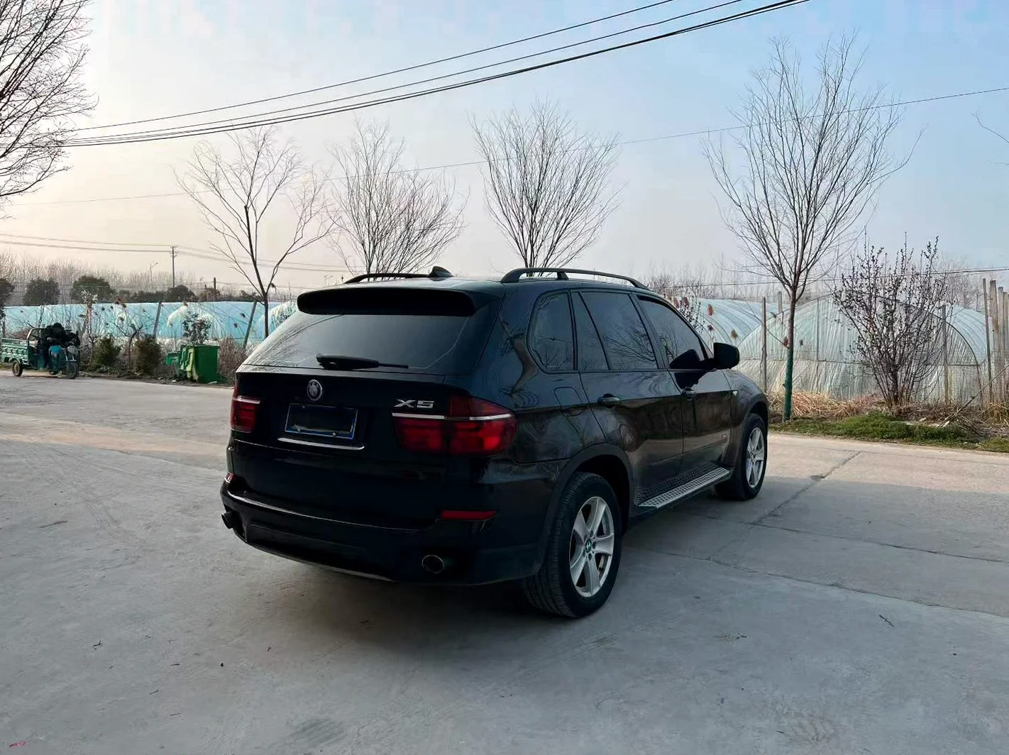 宝马X5 后面外观二